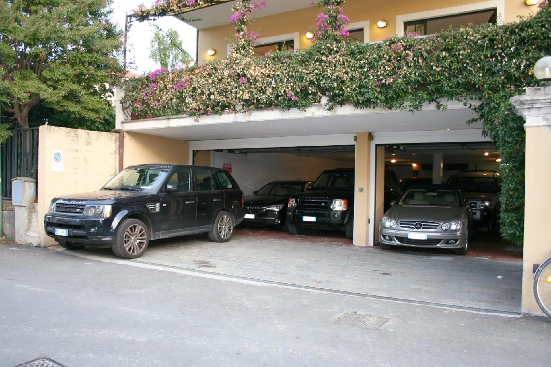 Other in Hotel Miranda