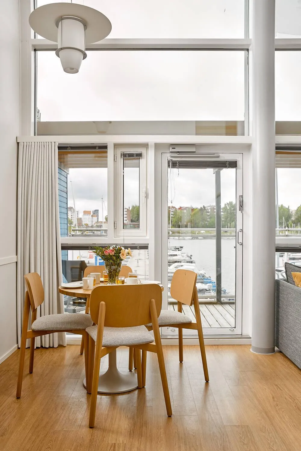 Dining area in Holiday Club Tampereen Kehräämö Apartments