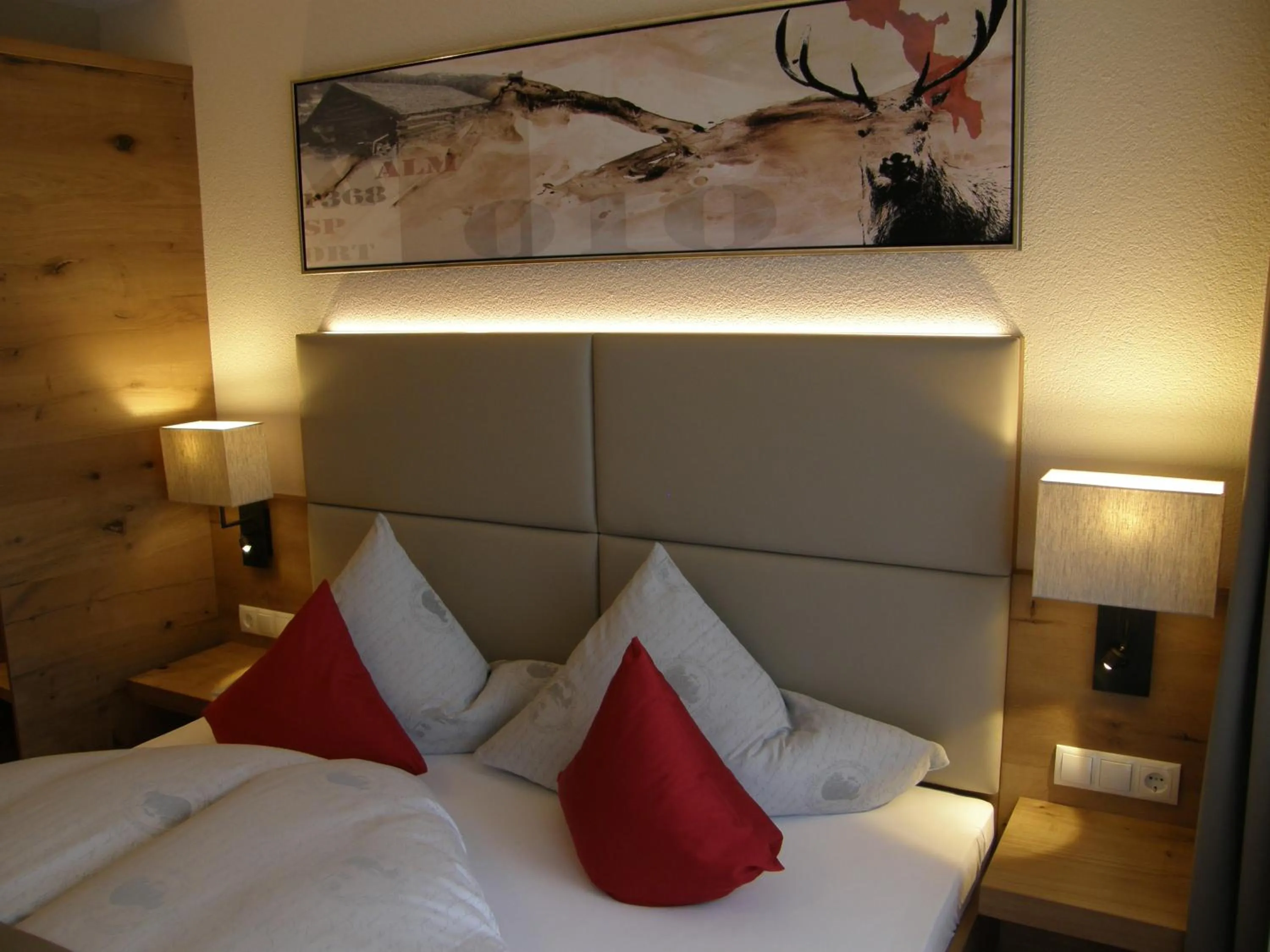 Photo of the whole room, Bed in Sportalm