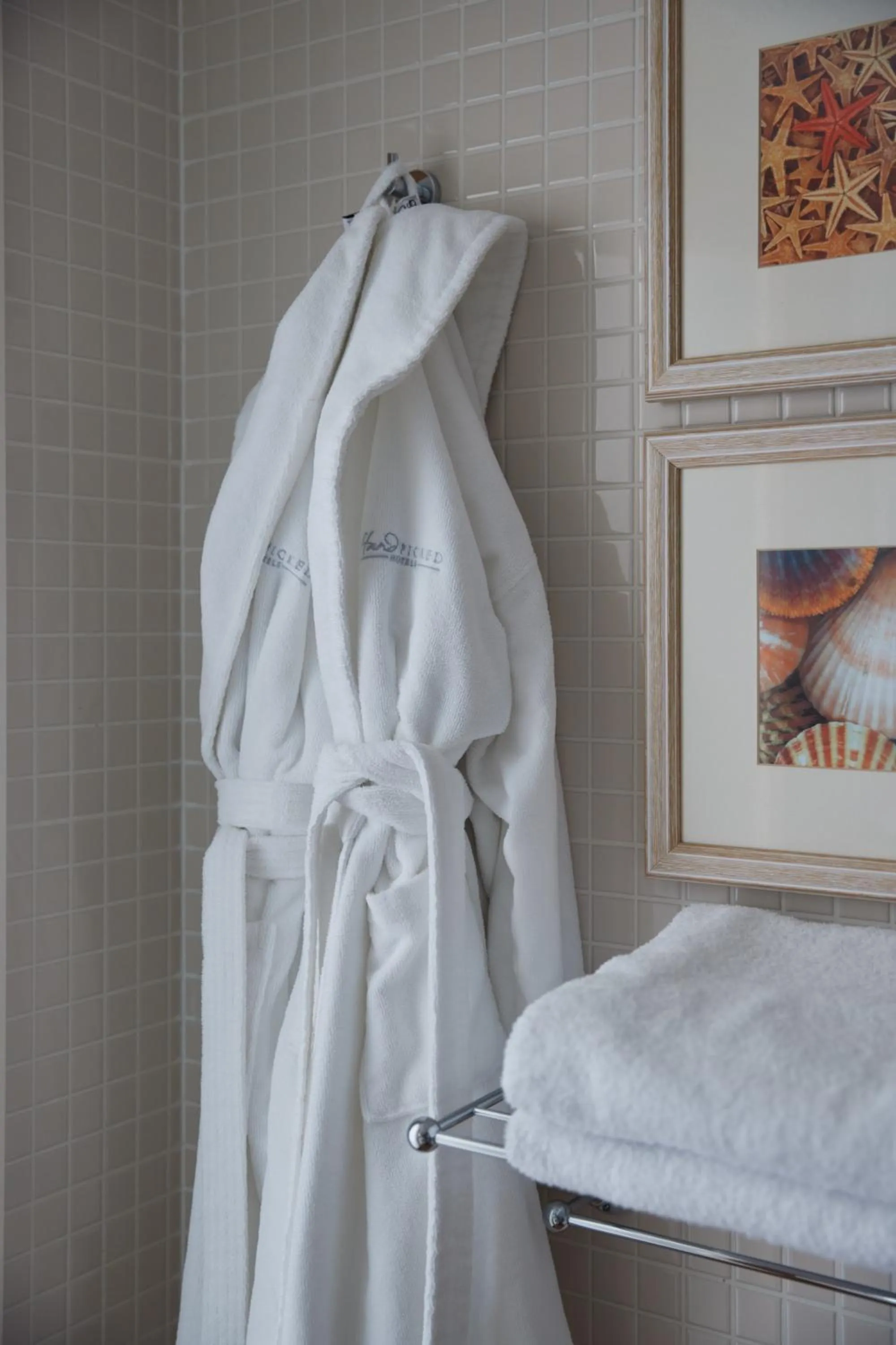 Bathroom in Braye Beach Hotel, Alderney