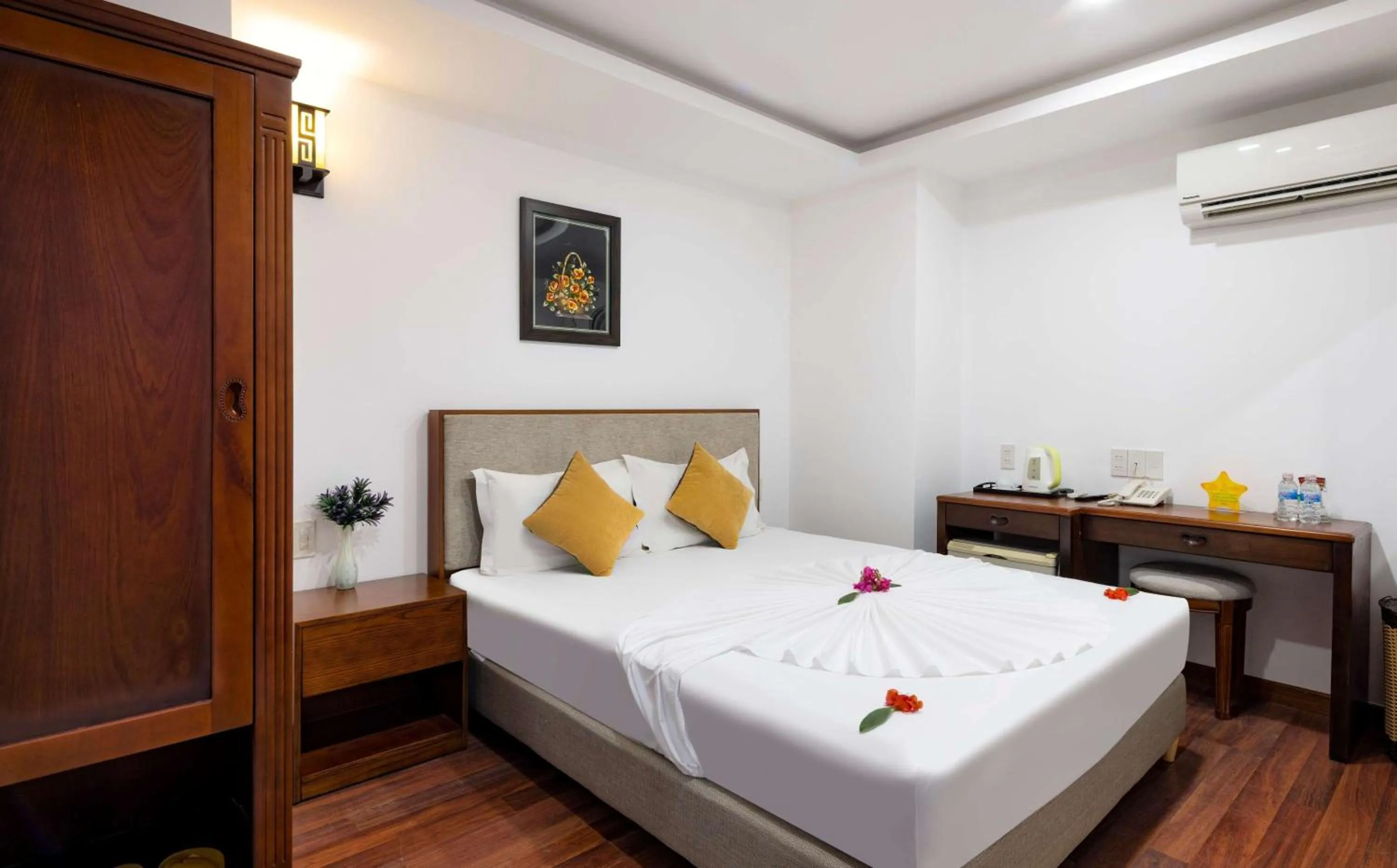 Bed in The Summer Hotel