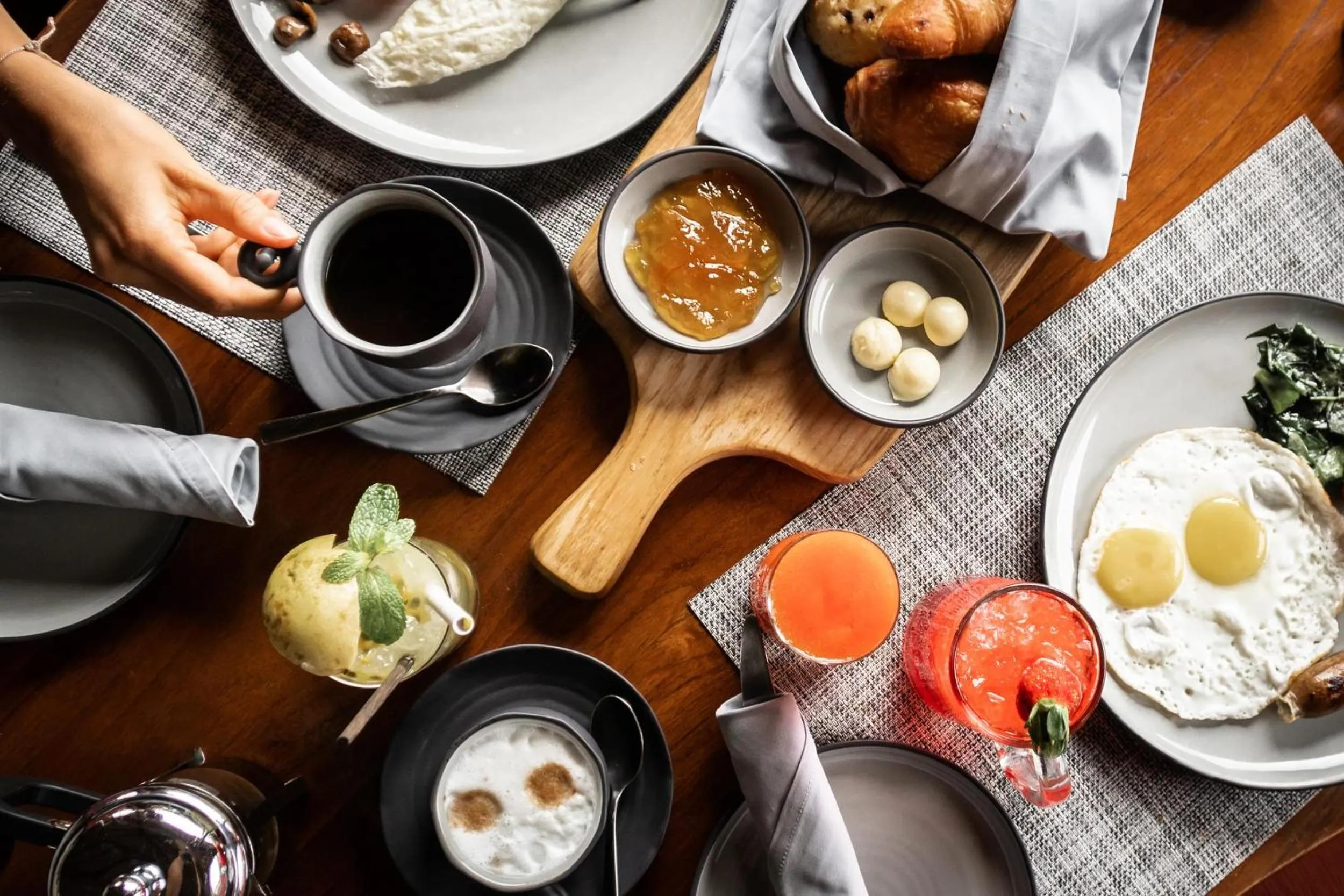 Breakfast in Wild Coast Tented Lodge - Relais and Chateaux - All Inclusive