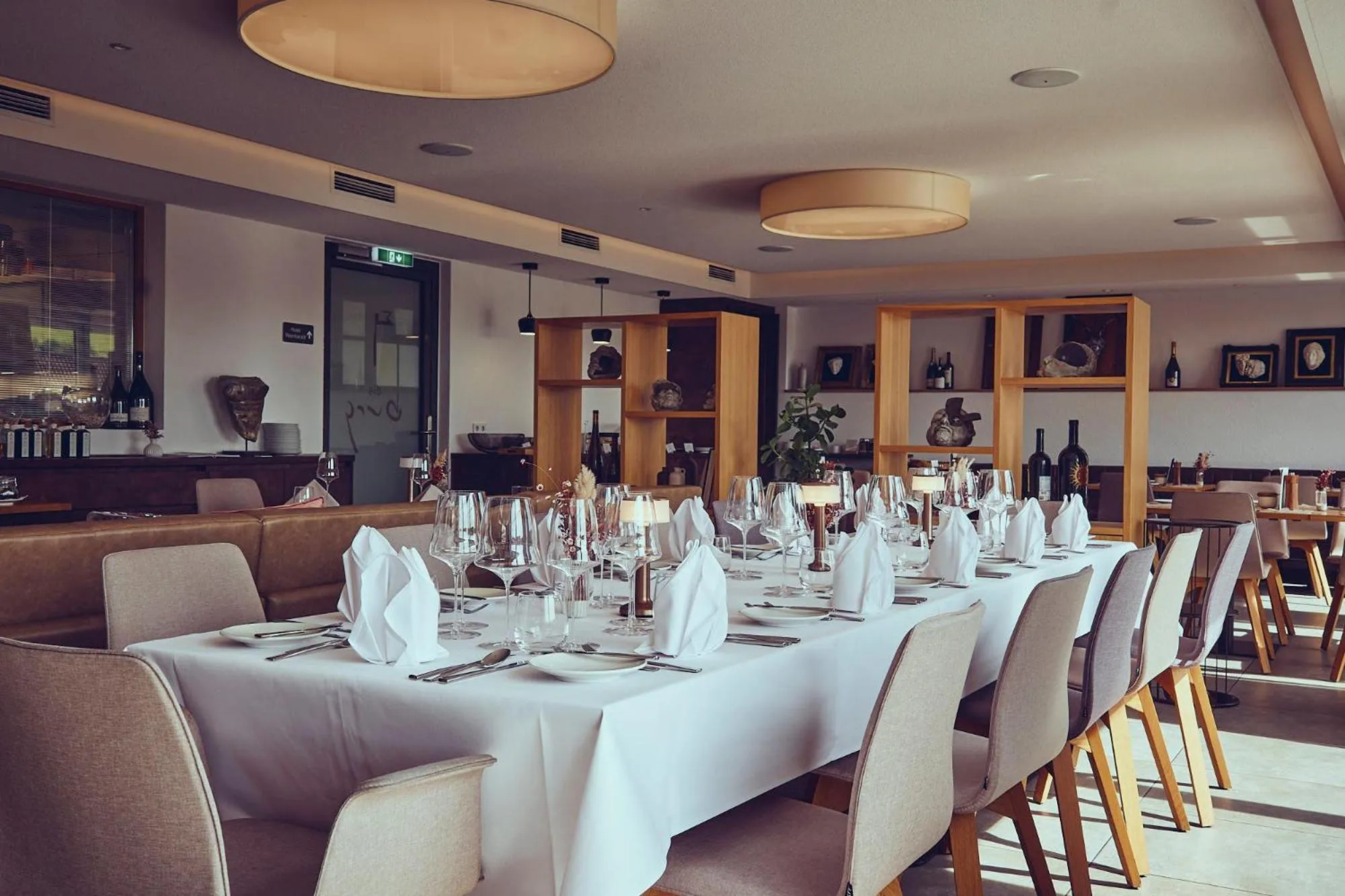 Restaurant/places to eat in Die Burg