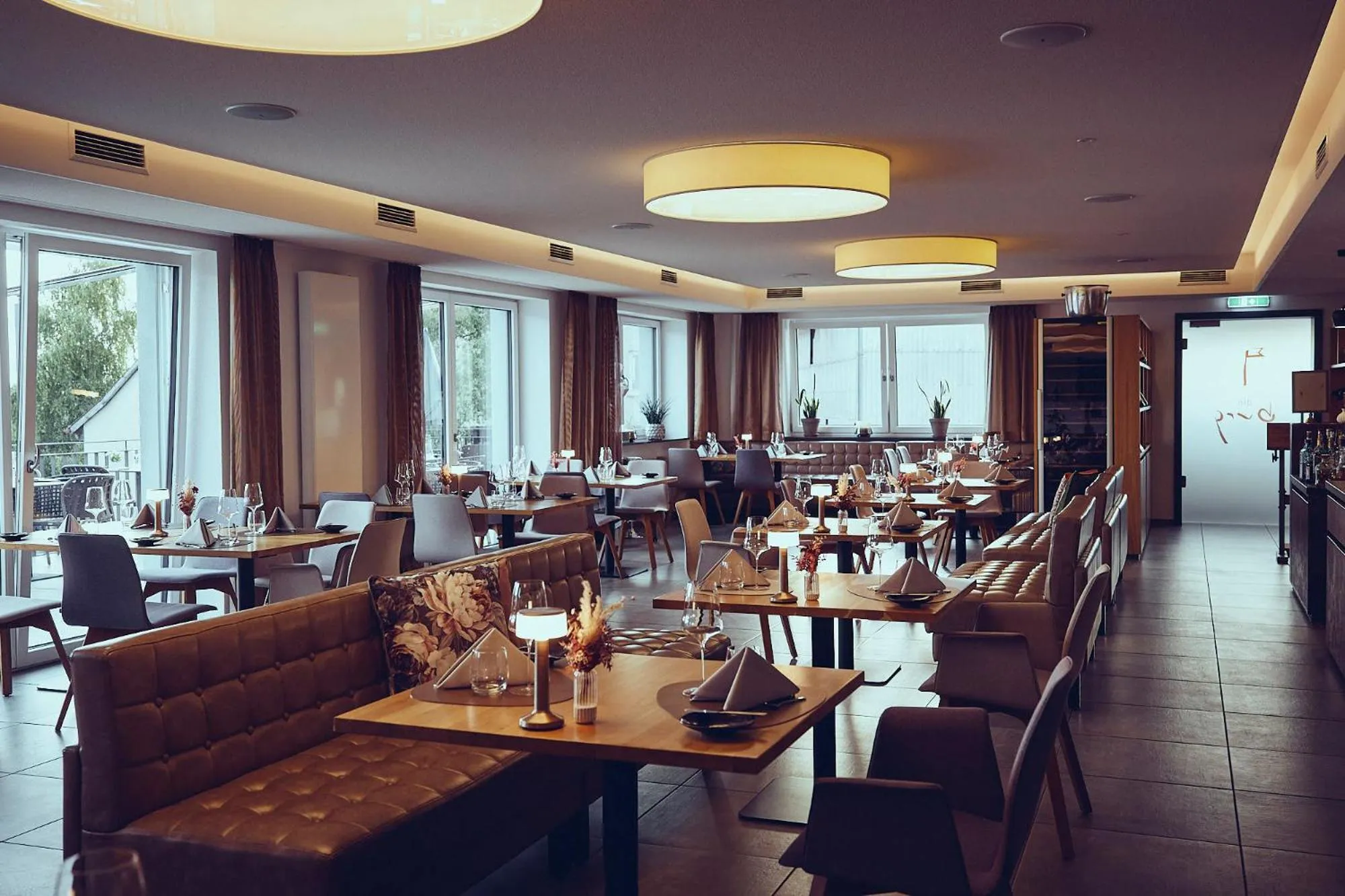 Restaurant/places to eat in Die Burg