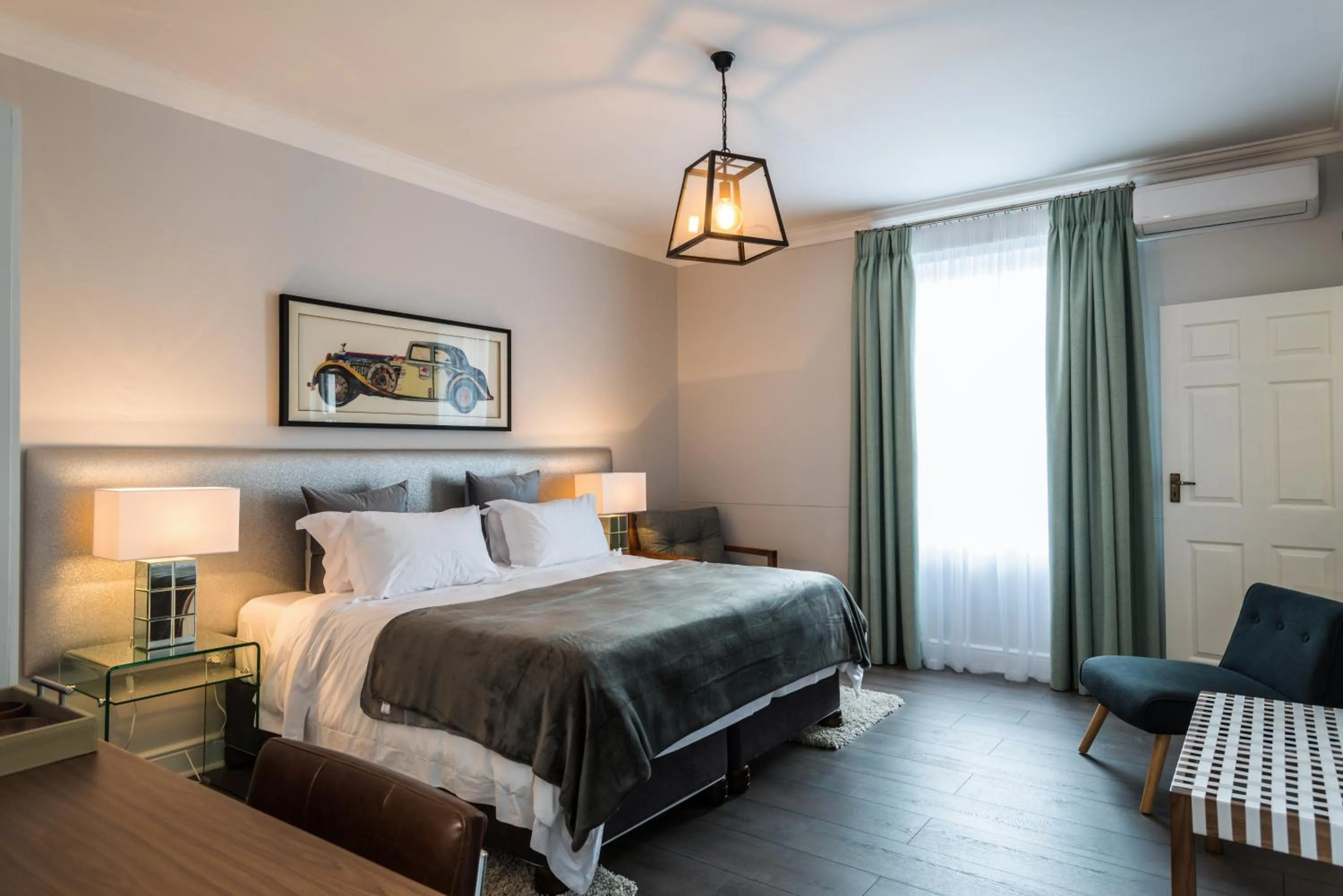 Bed in Waterstone Lodge