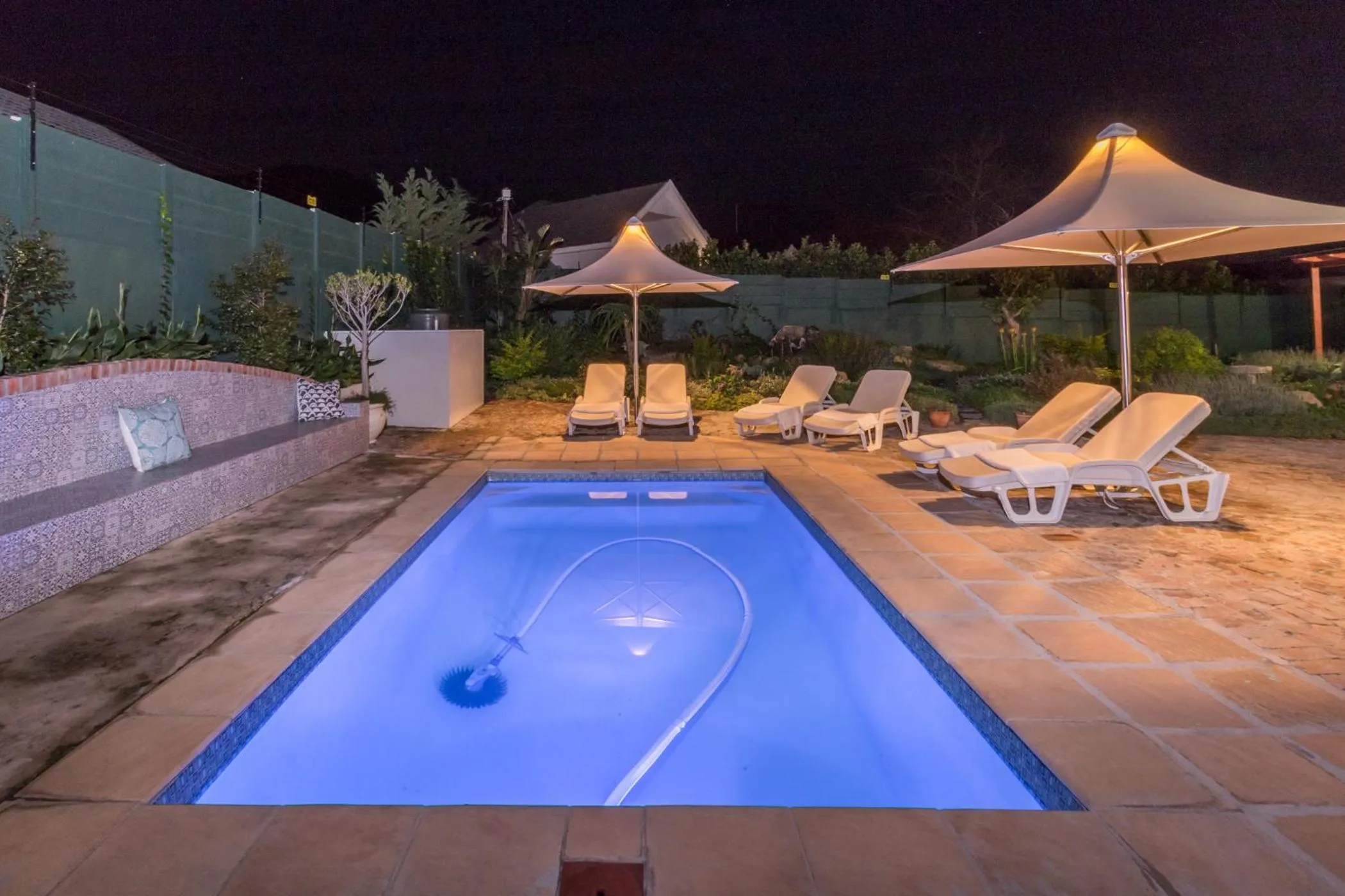 Night in Waterstone Lodge