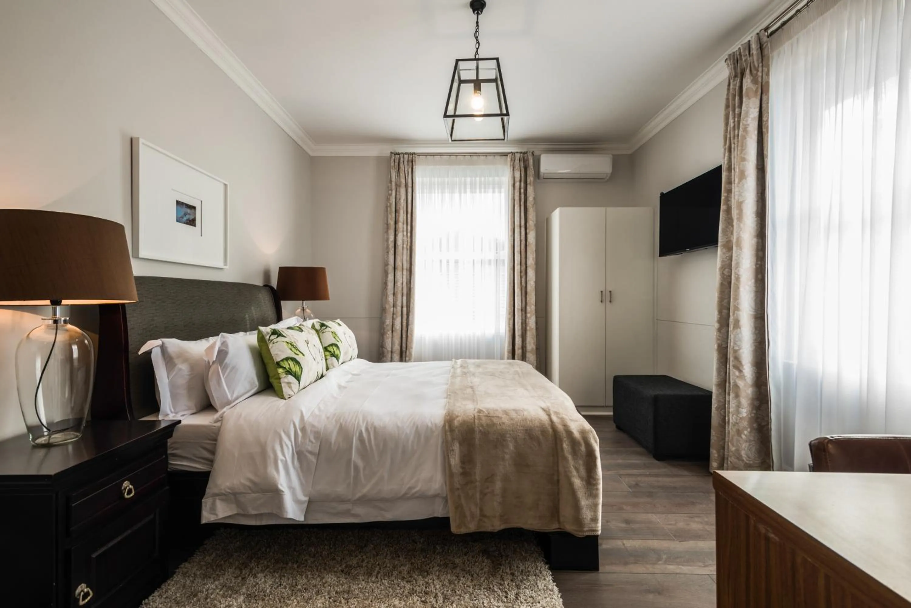 Bed in Waterstone Lodge