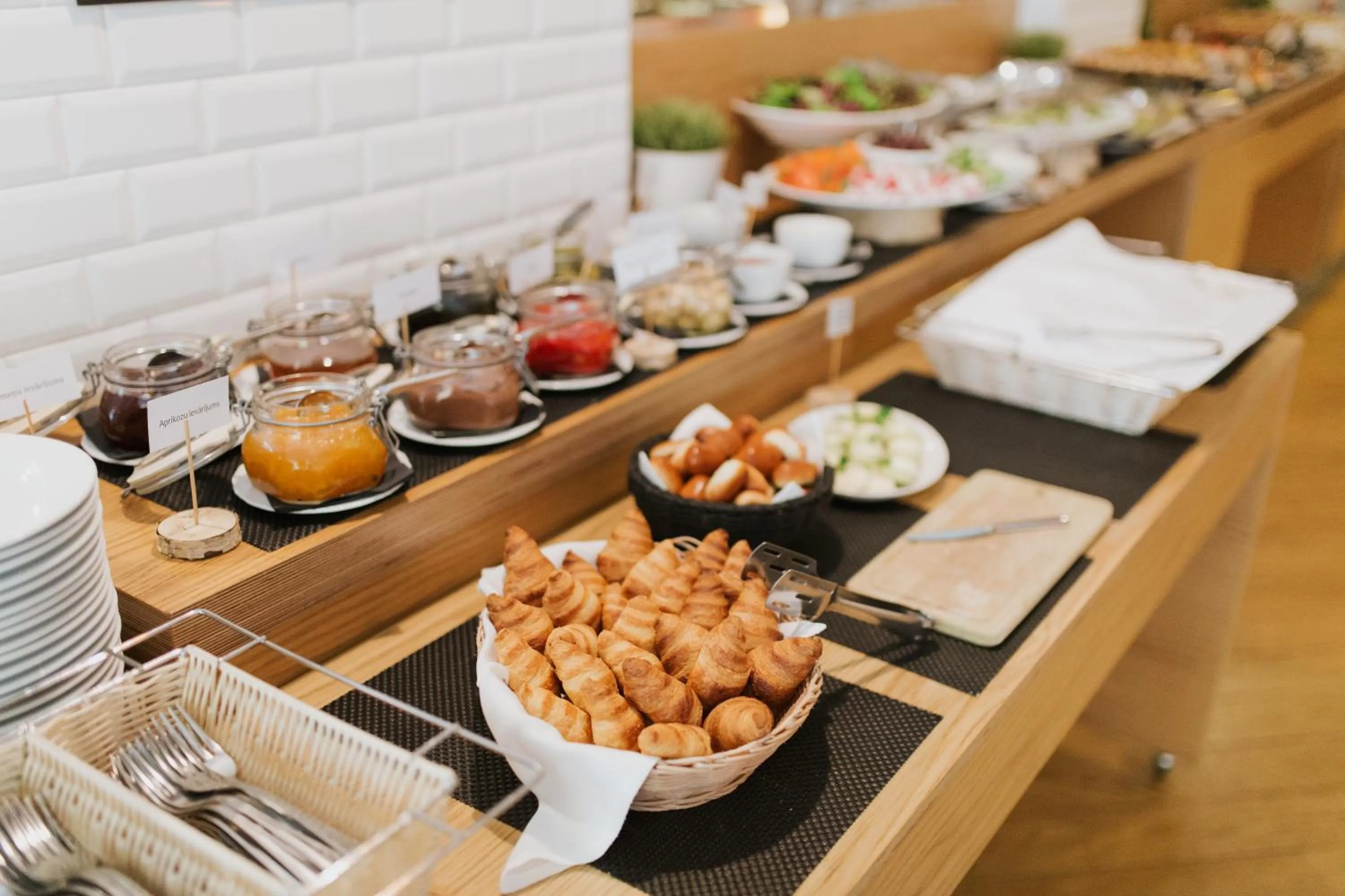 Buffet breakfast in Hestia Hotel Draugi