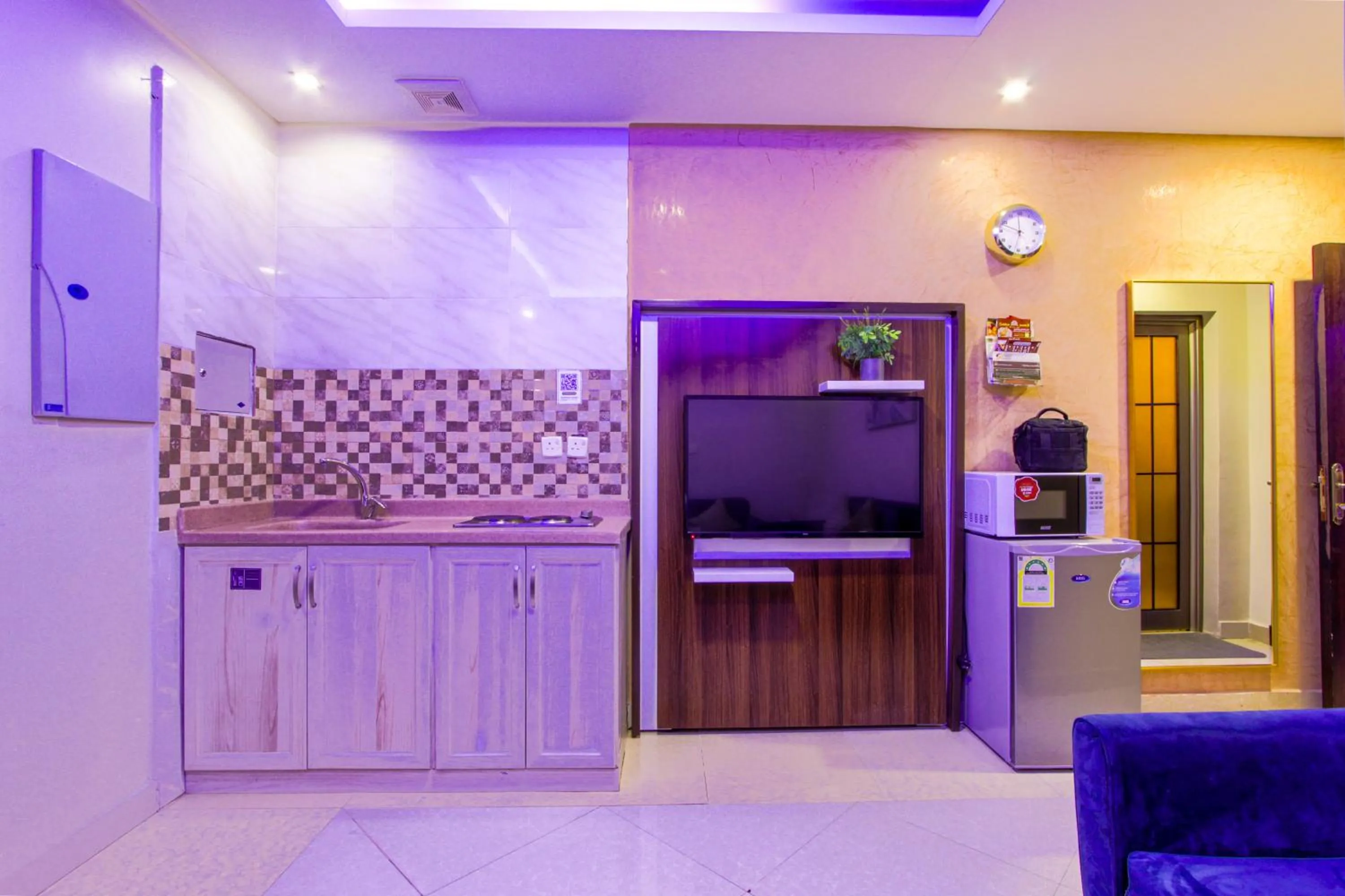 Kitchen or kitchenette in شقق سوات للشقق المخدومة