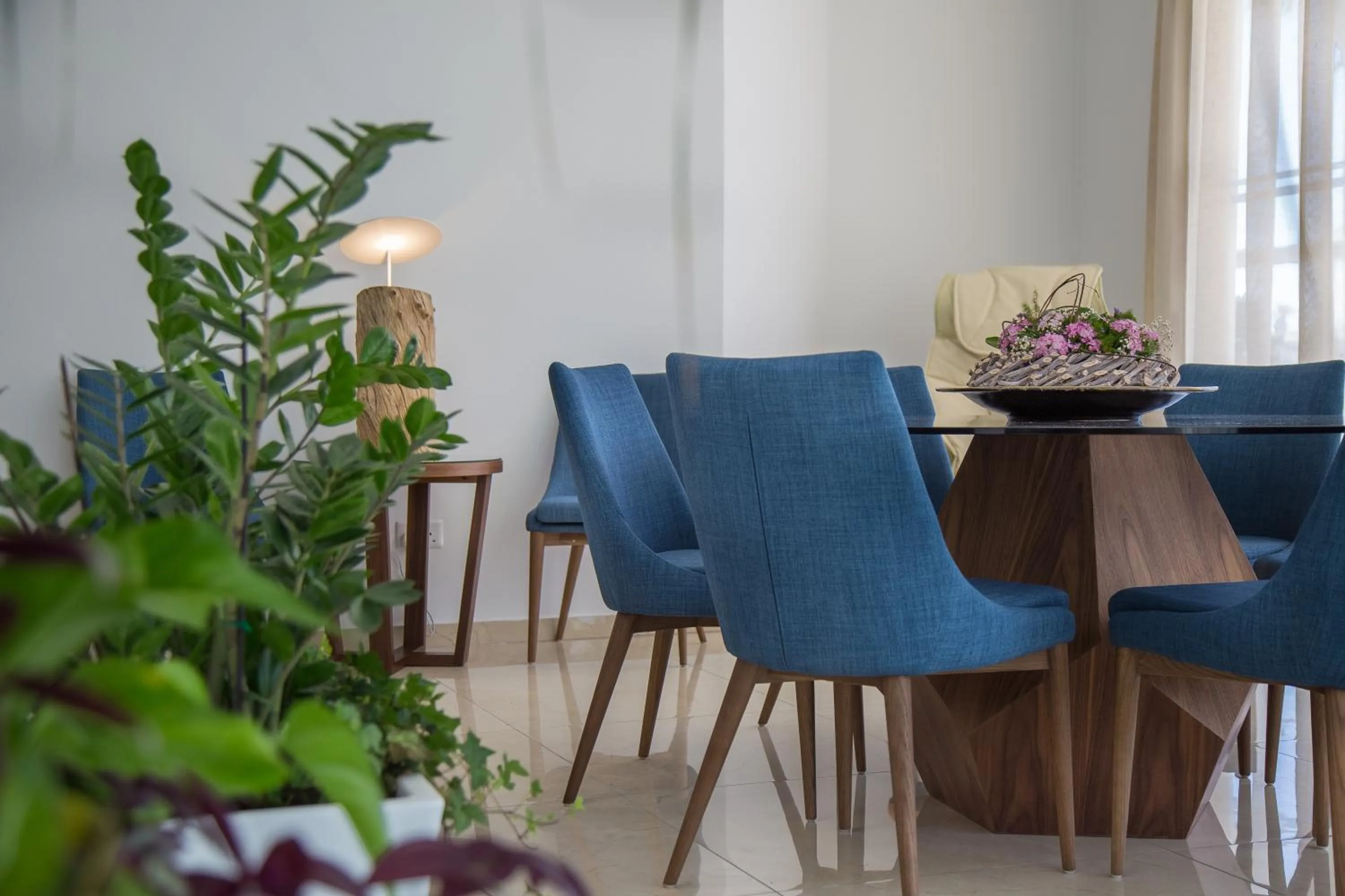 Communal lounge/ TV room in Stamatia Hotel