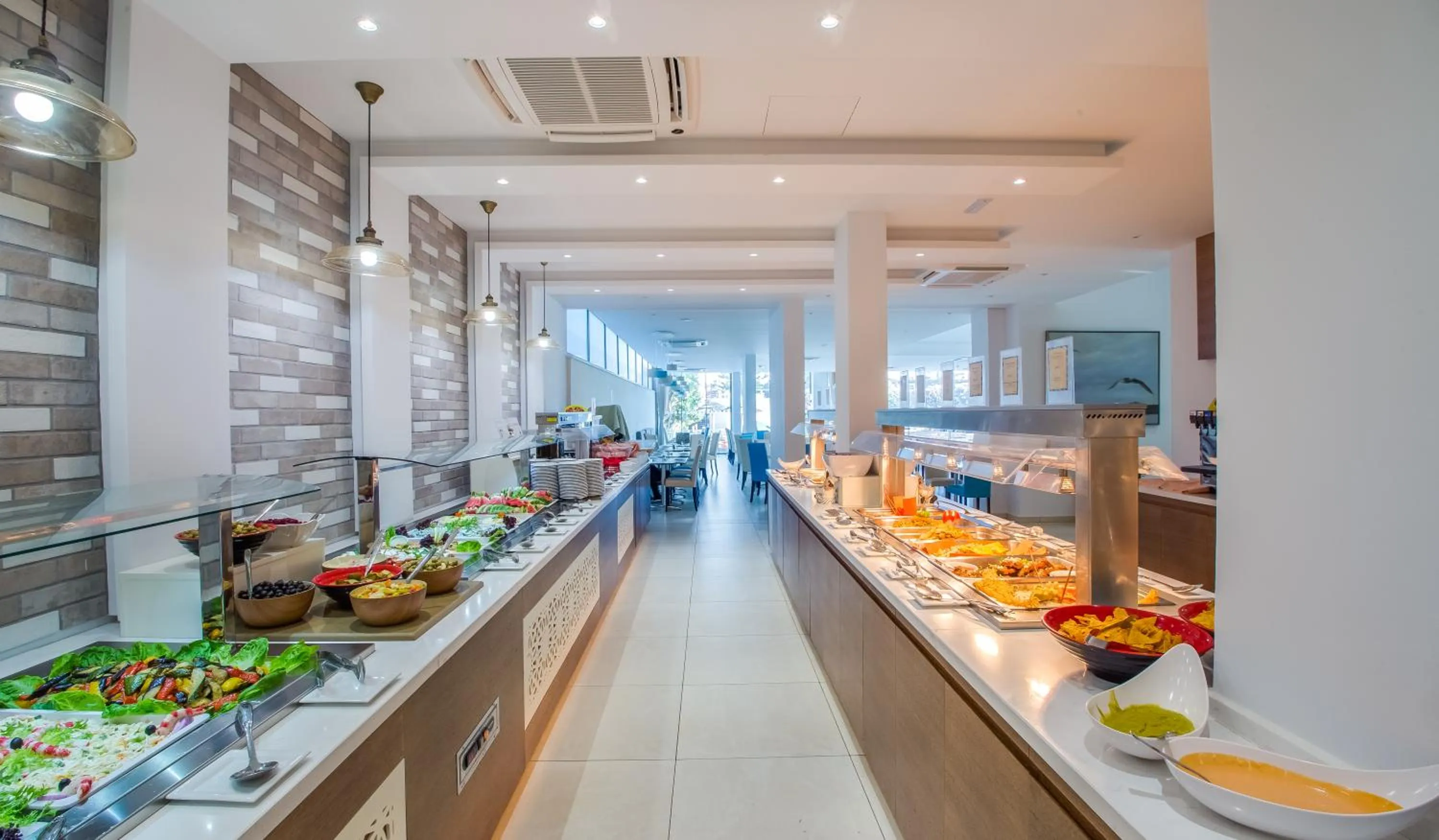 Restaurant/places to eat in Stamatia Hotel