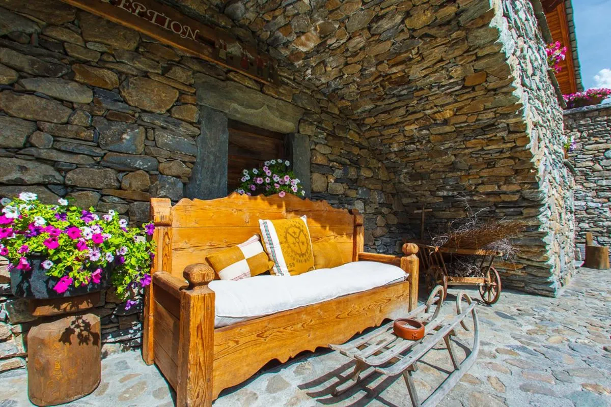 Au Coeur Des Neiges Resort SPA & FREE E-BIKE