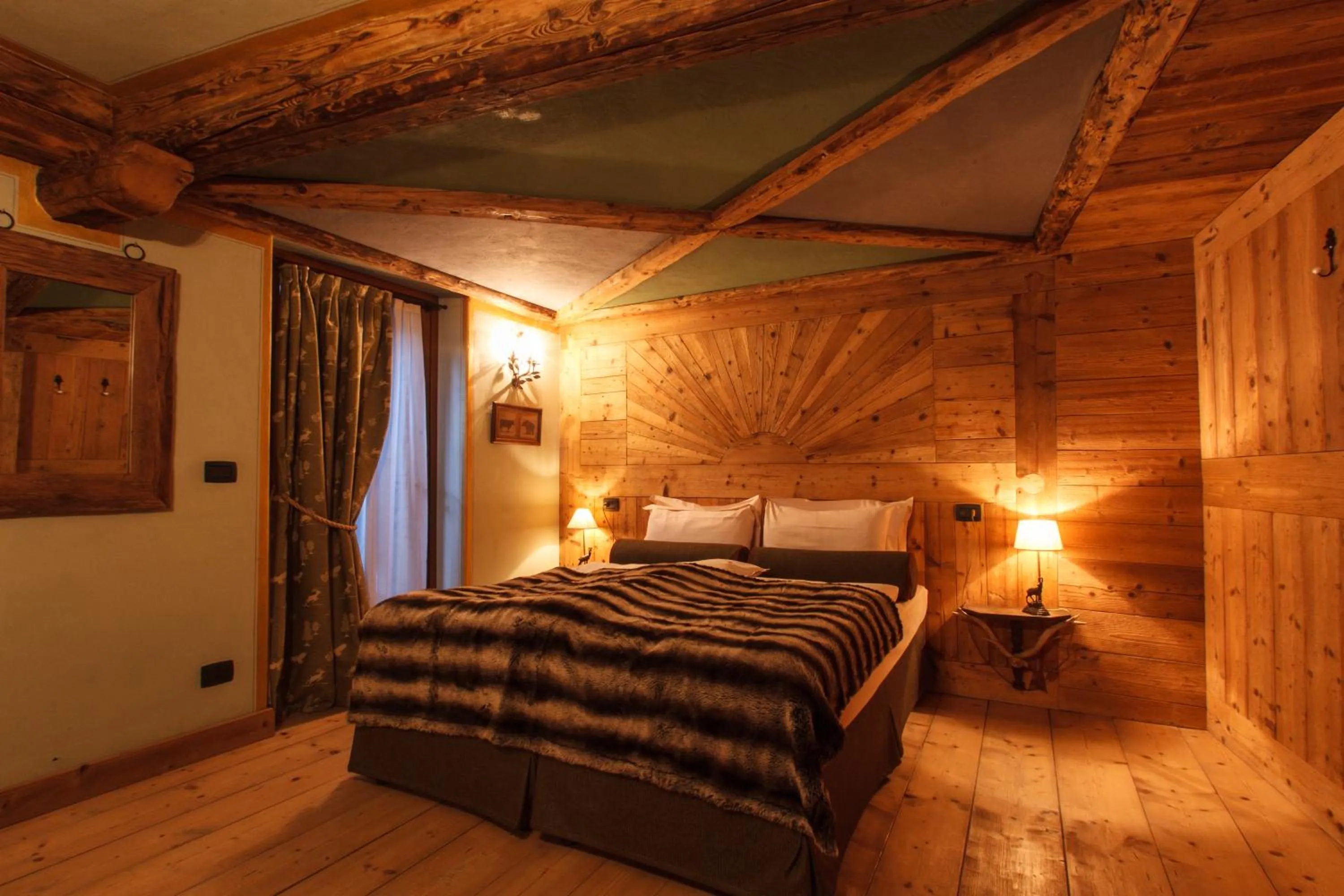 Bed in Au Coeur Des Neiges Resort SPA & FREE E-BIKE