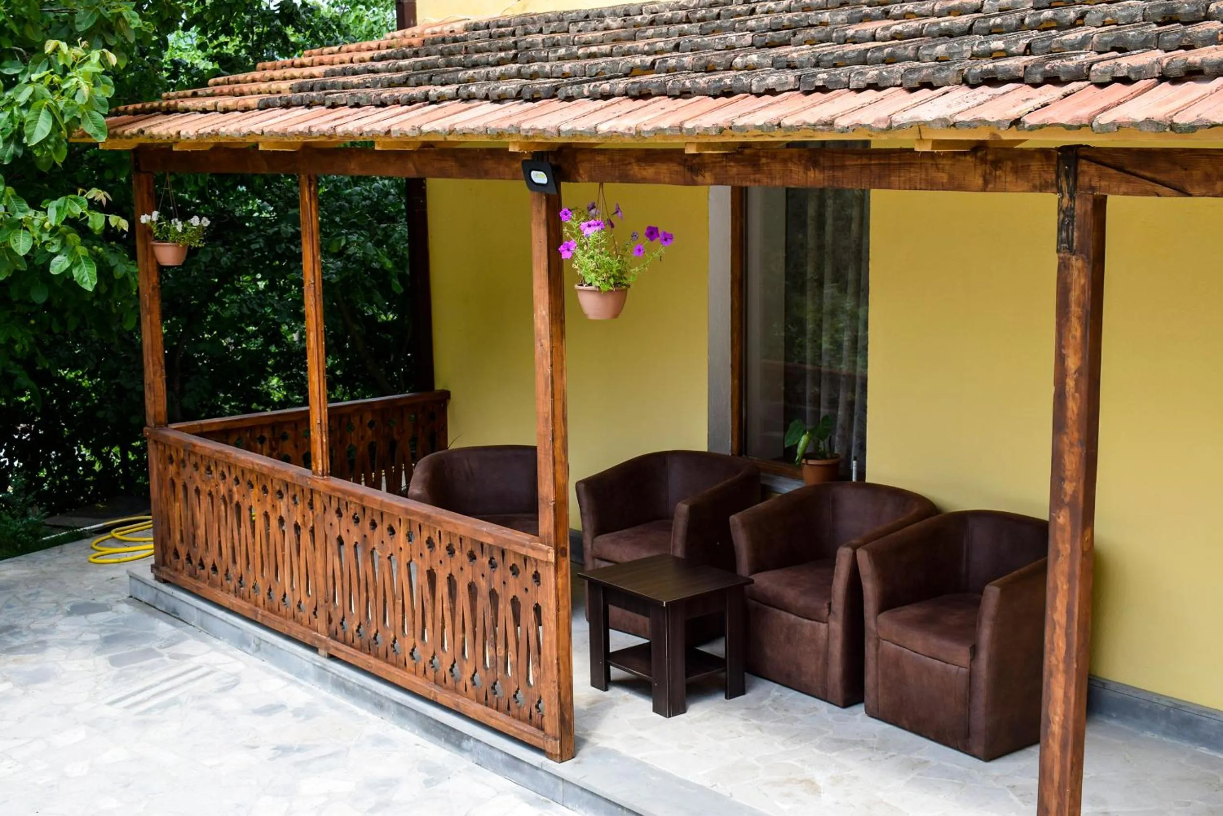 Balcony/Terrace in Verin Tun