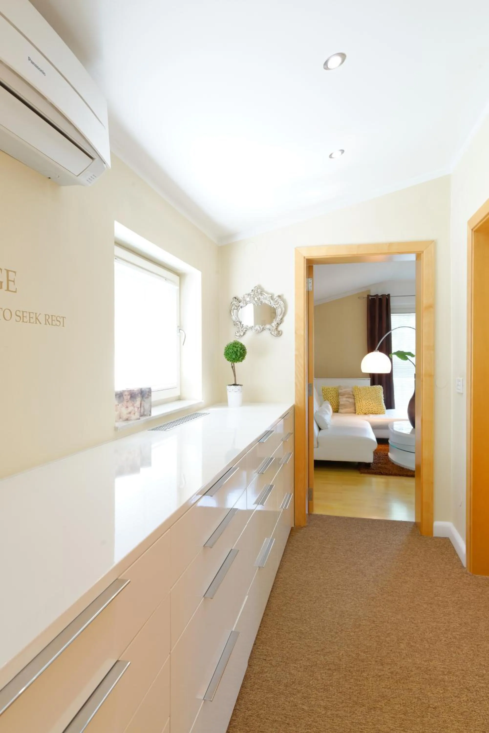 Decorative detail, Bed in ApartHotel Vila Minka