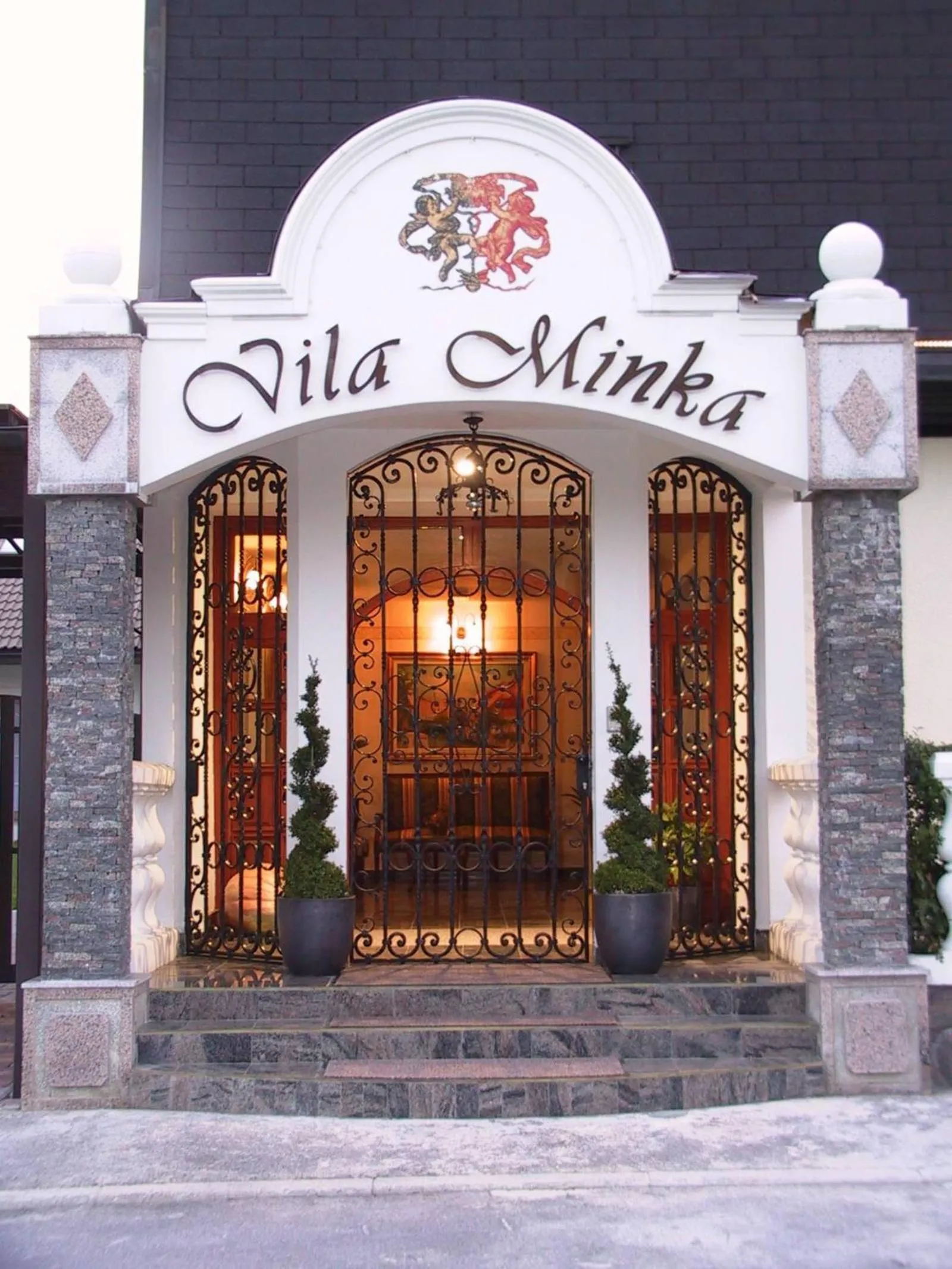 Facade/entrance in ApartHotel Vila Minka