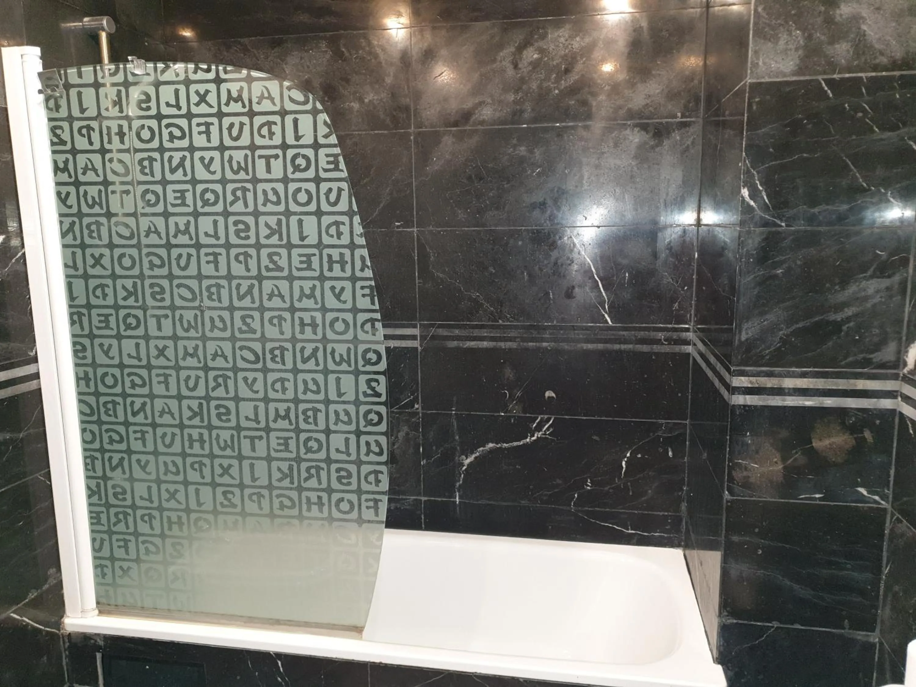 Shower in City Bleu Maroc