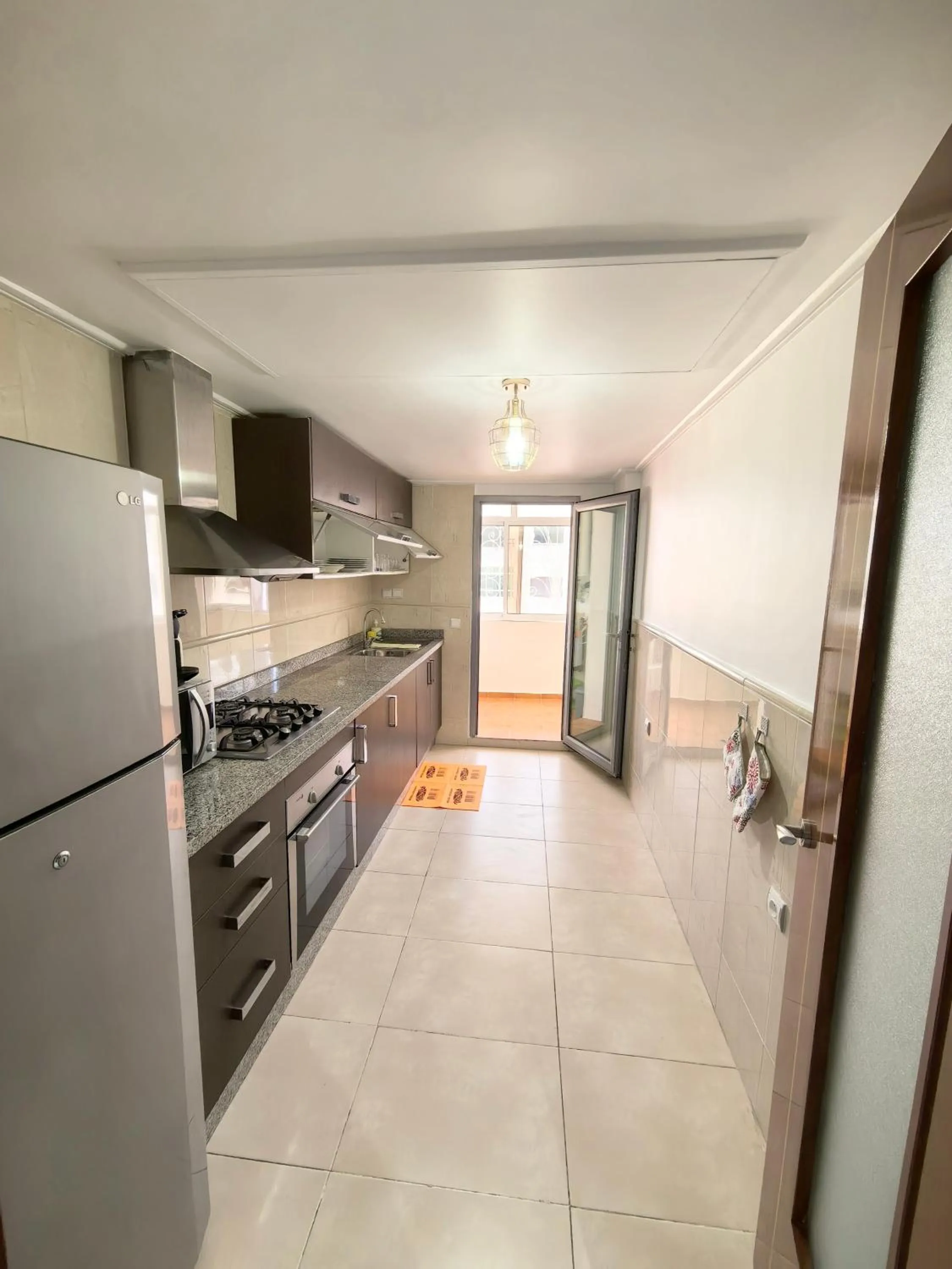 Kitchen or kitchenette in City Bleu Maroc