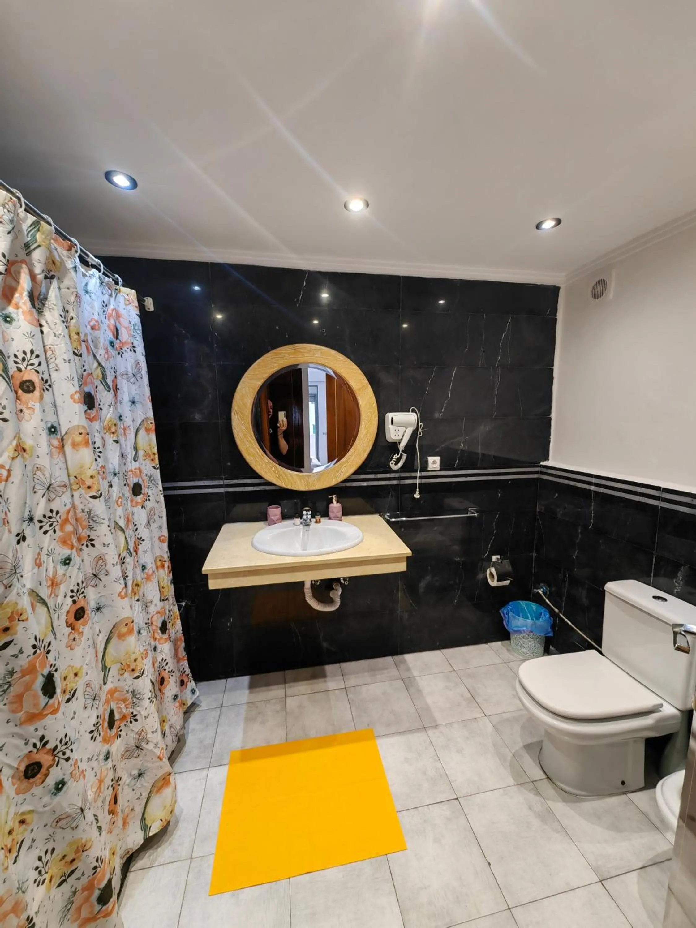 Shower in City Bleu Maroc