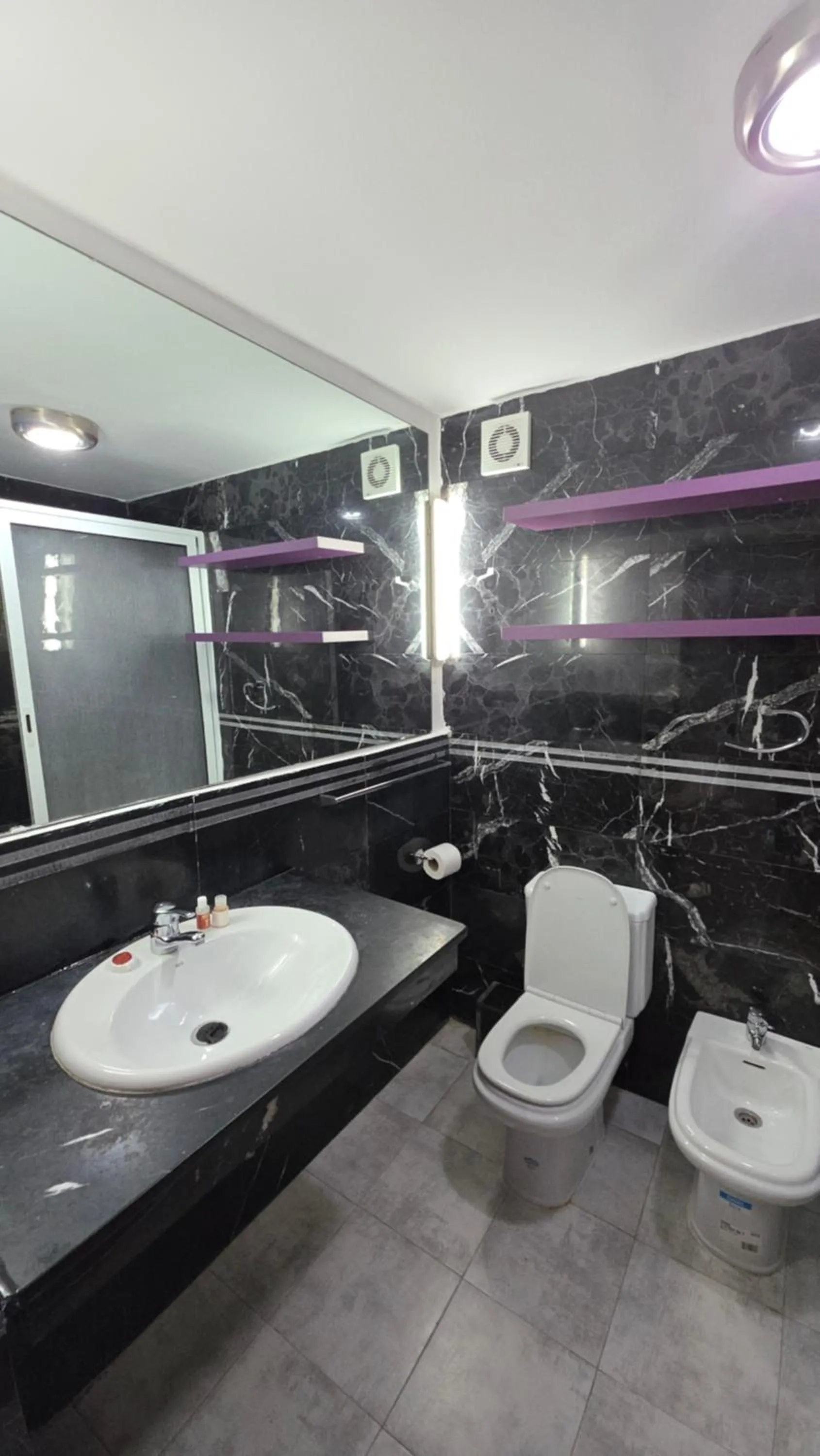 Shower in City Bleu Maroc