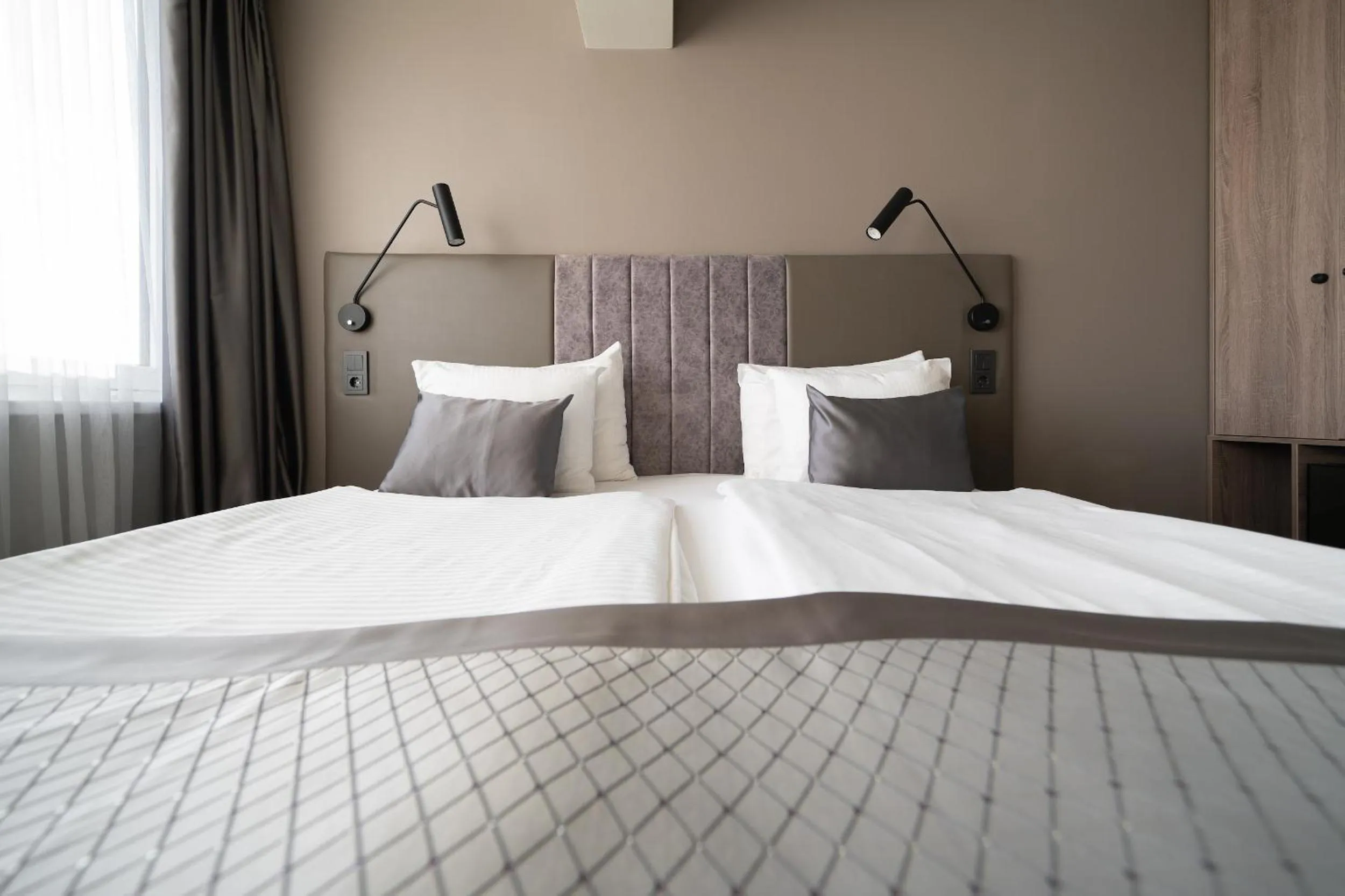 Bed in Bellevue Park Hotel Riga with FREE Parking