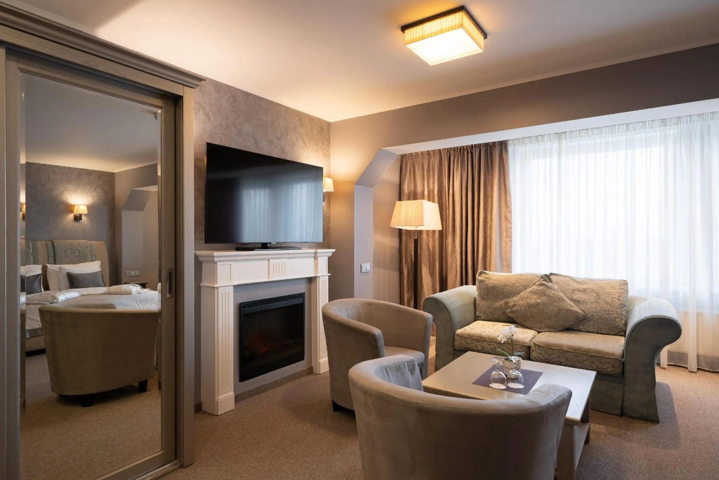 TV and multimedia in Bellevue Park Hotel Riga with FREE Parking