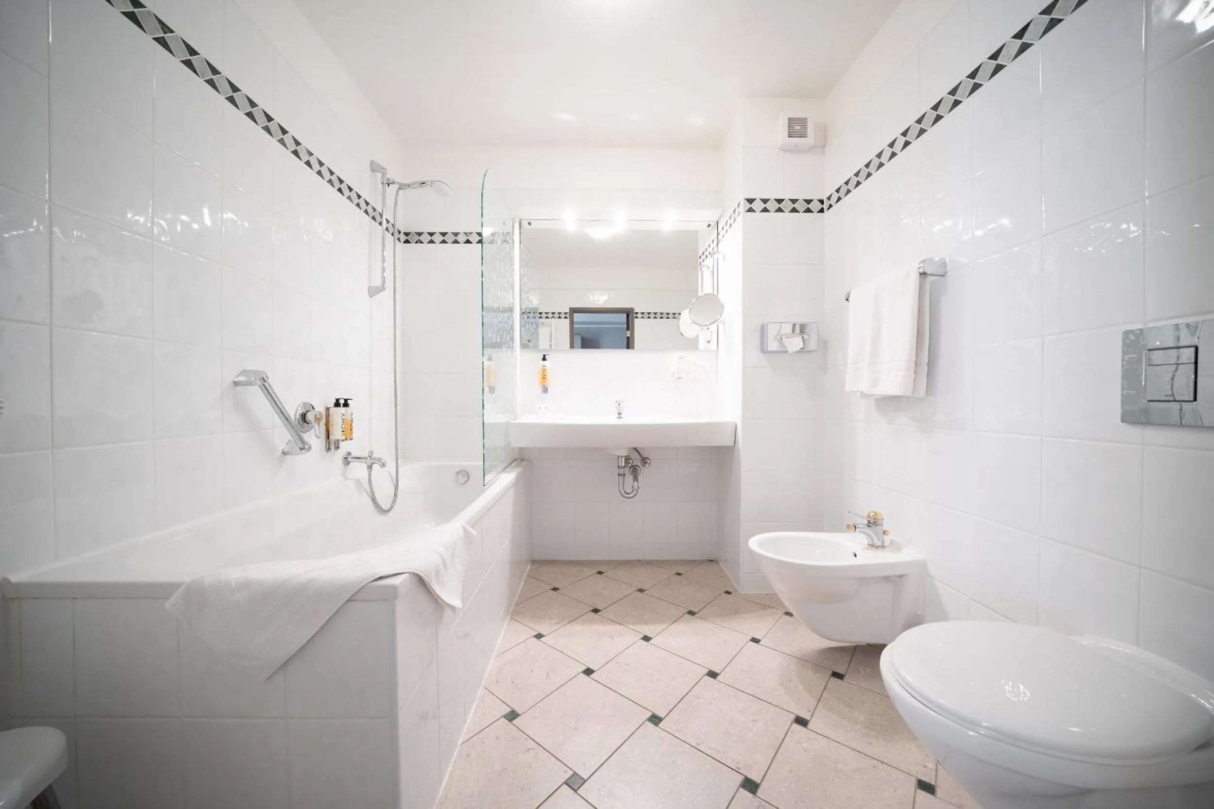 Bathroom in Bellevue Park Hotel Riga with FREE Parking