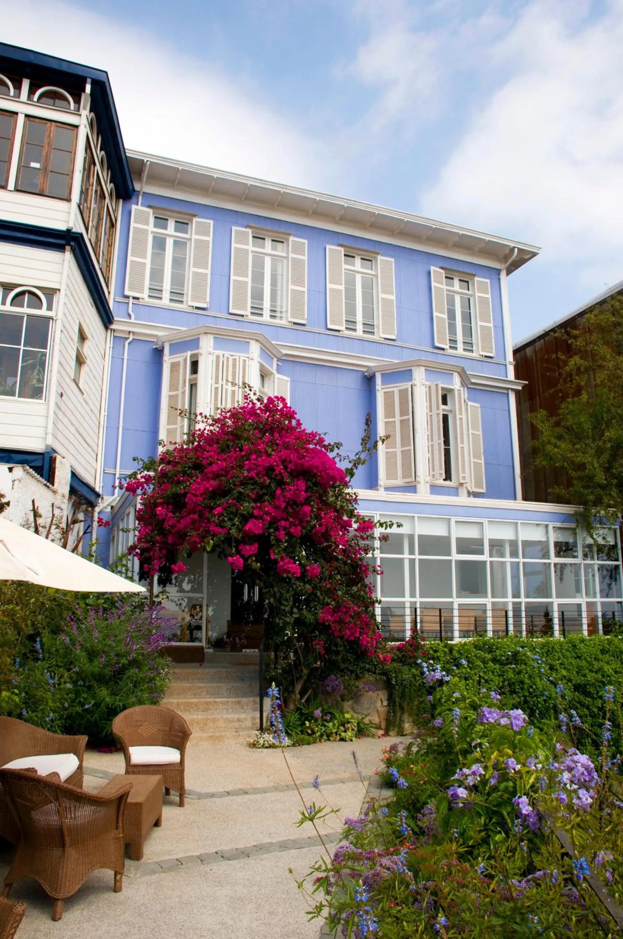 Property building in Zerohotel