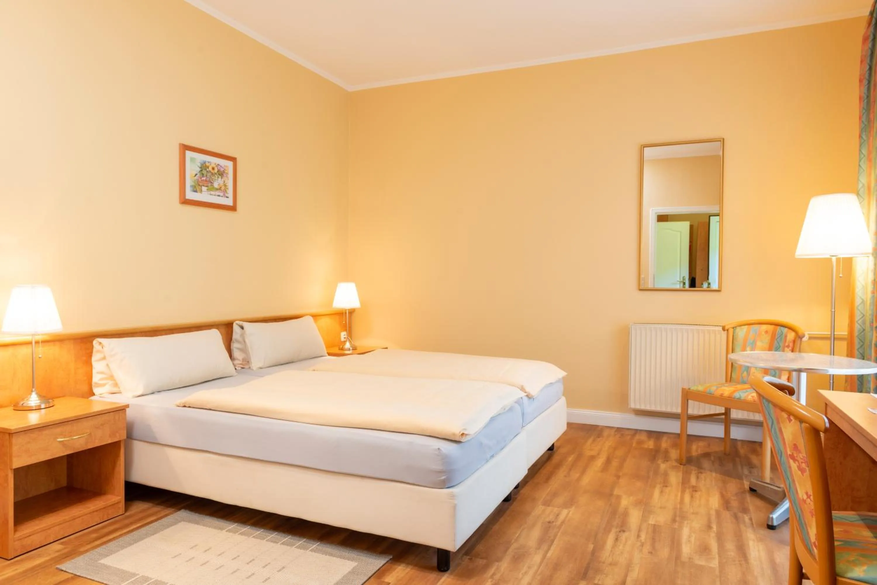 Photo of the whole room in Waldhotel Humboldtsee