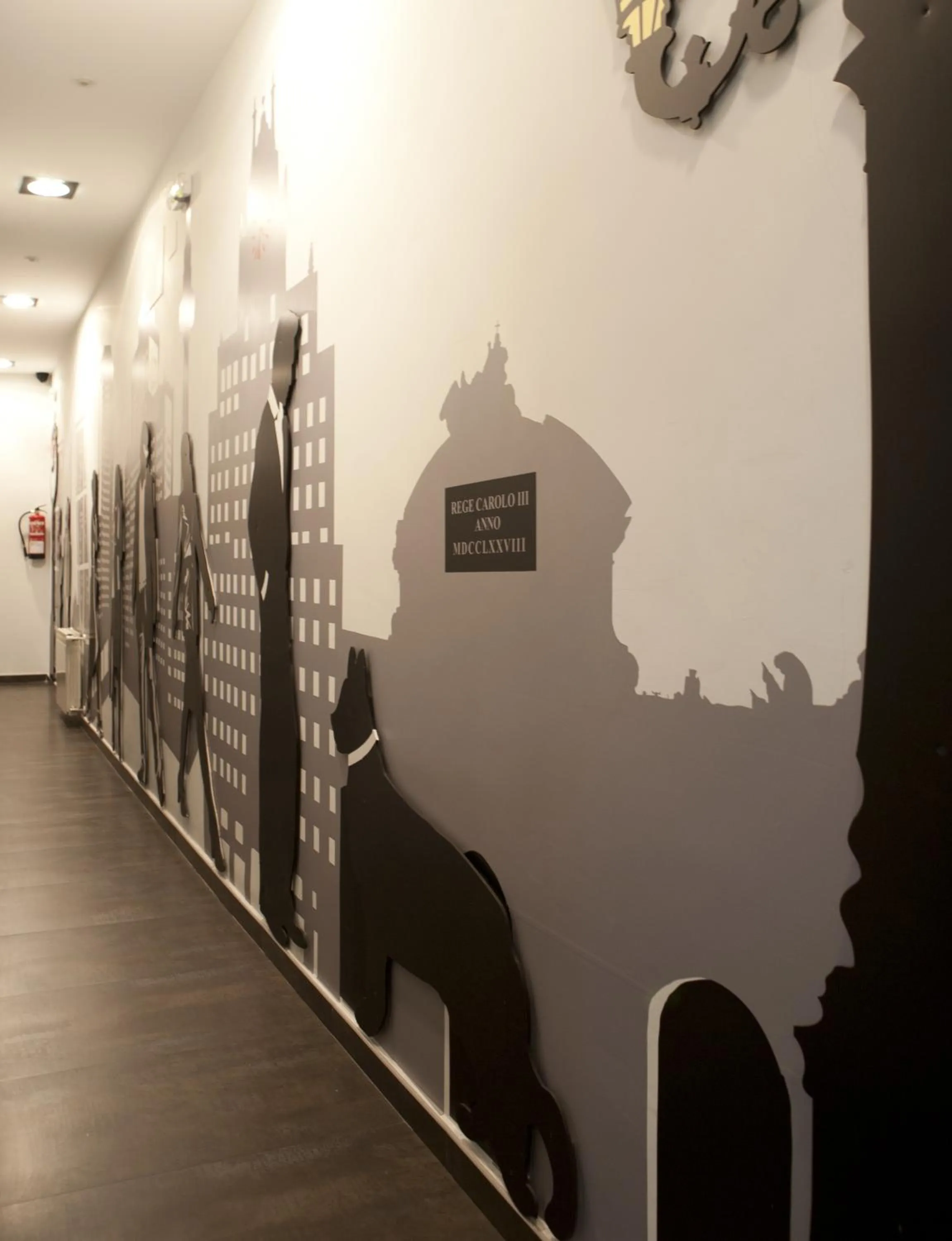 Decorative detail in JC Rooms Santa Ana