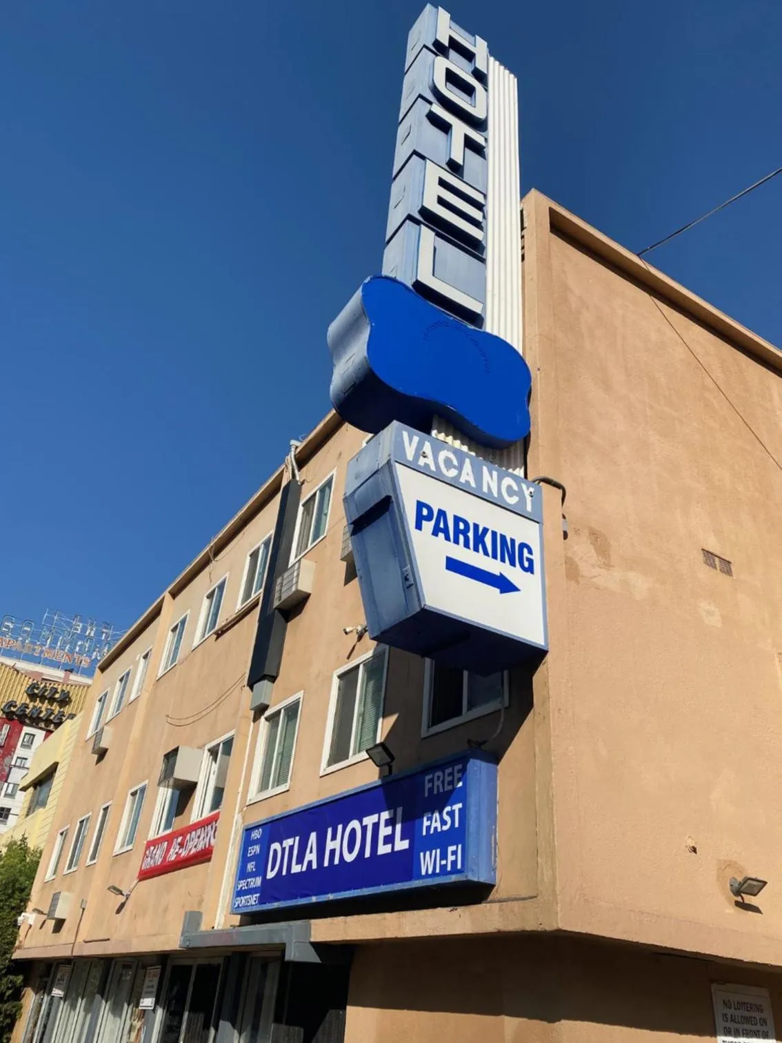 Property building in DTLA Hotel