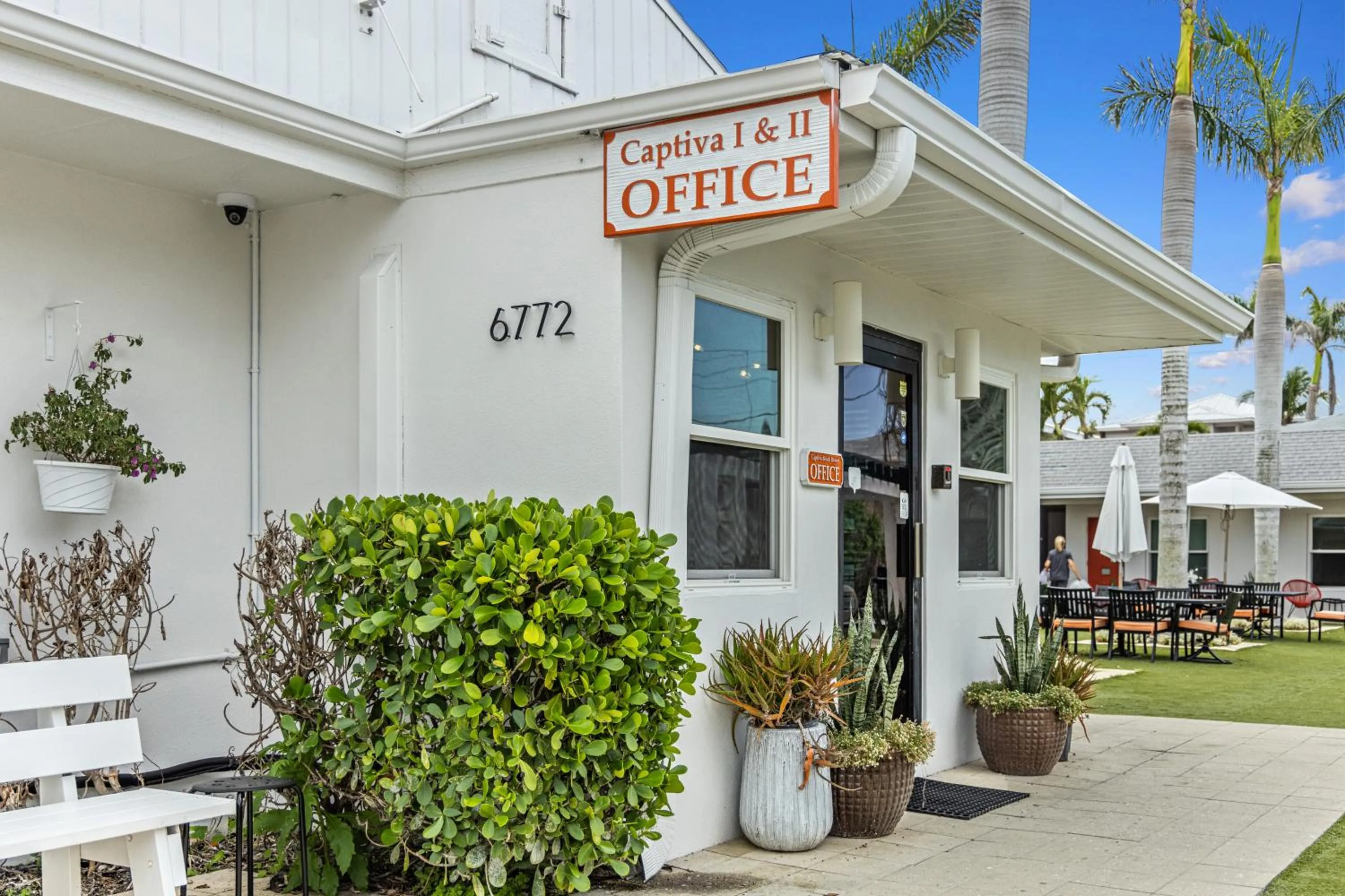 Captiva Beach Resort (open private beach access)