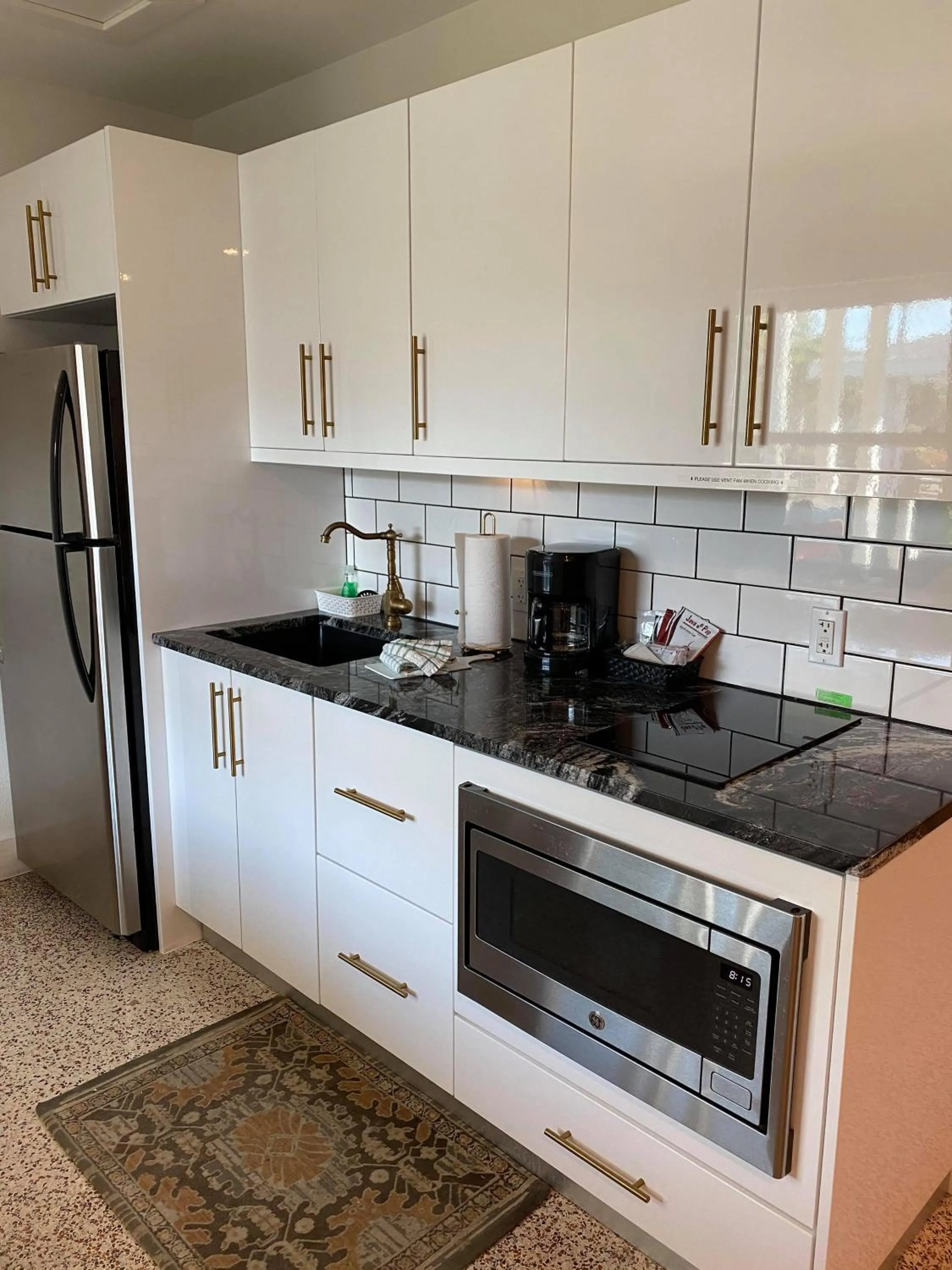 Captiva Beach Resort (open private beach access)