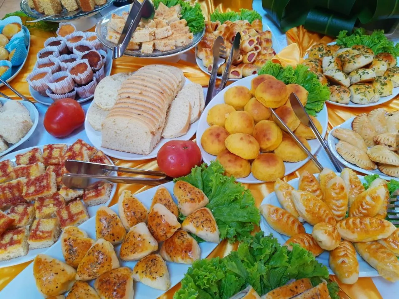 Buffet breakfast in Porto Zarpa Hotel