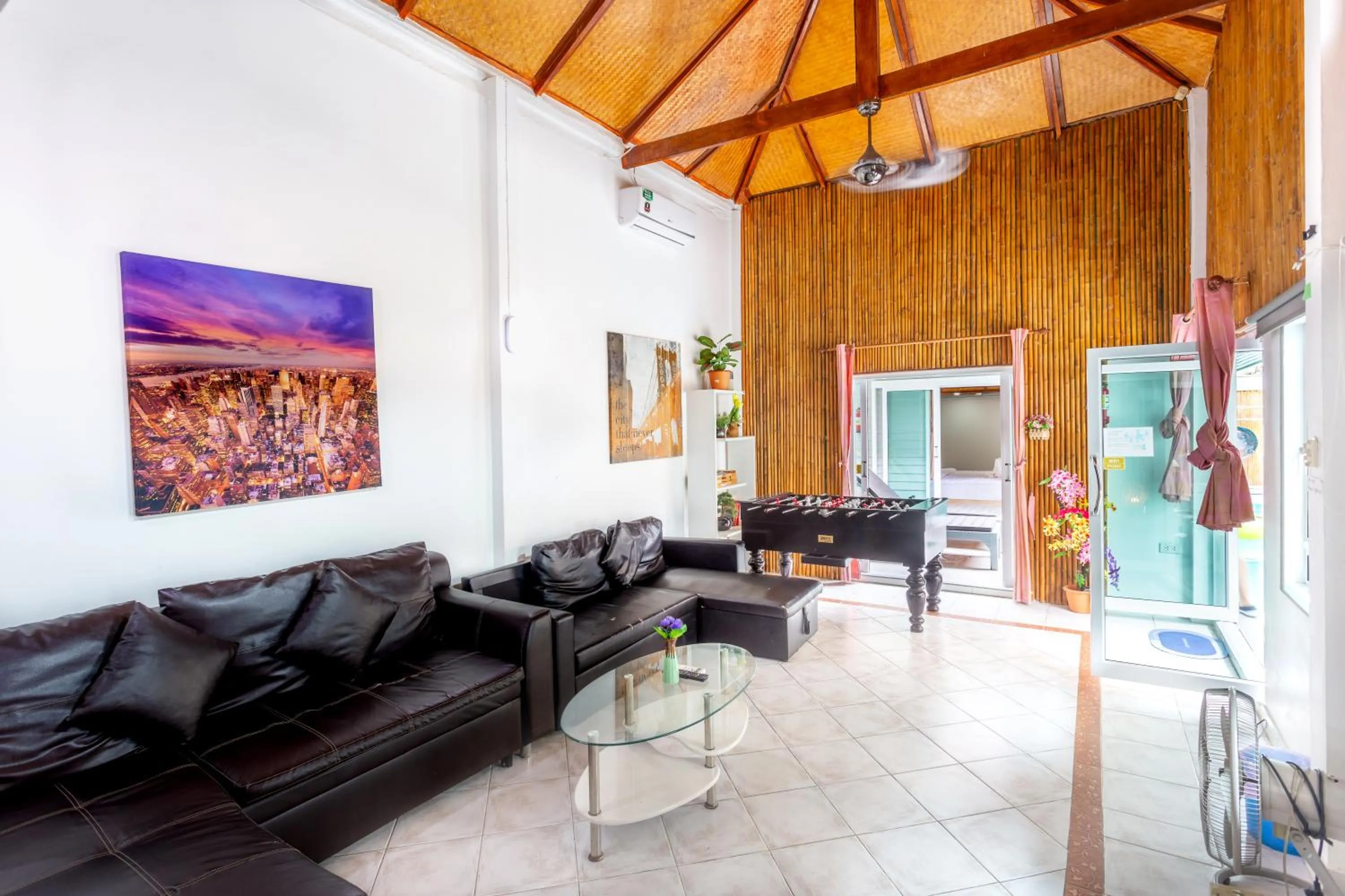 TV and multimedia in ROMANTIC Pool Villa