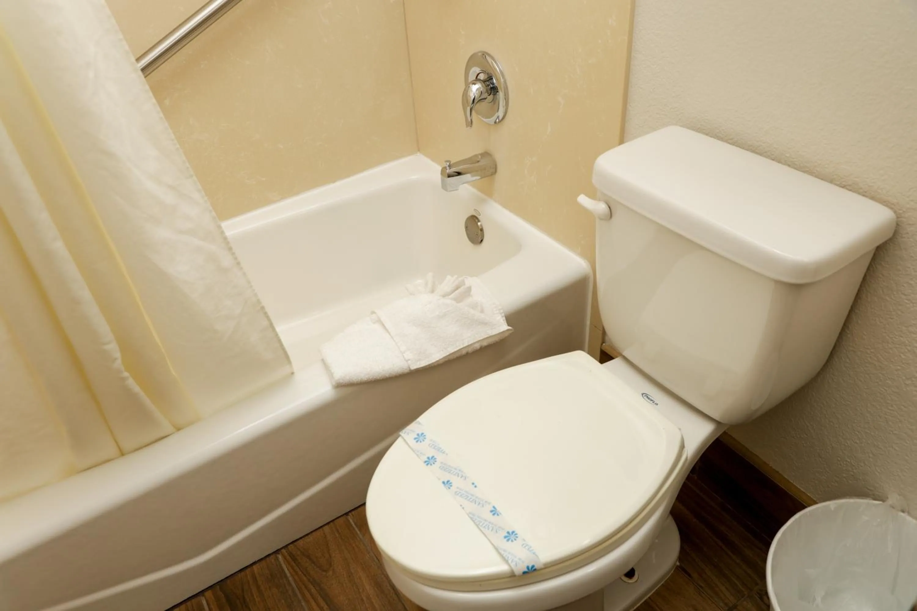 Sea Breeze Inn - San Simeon