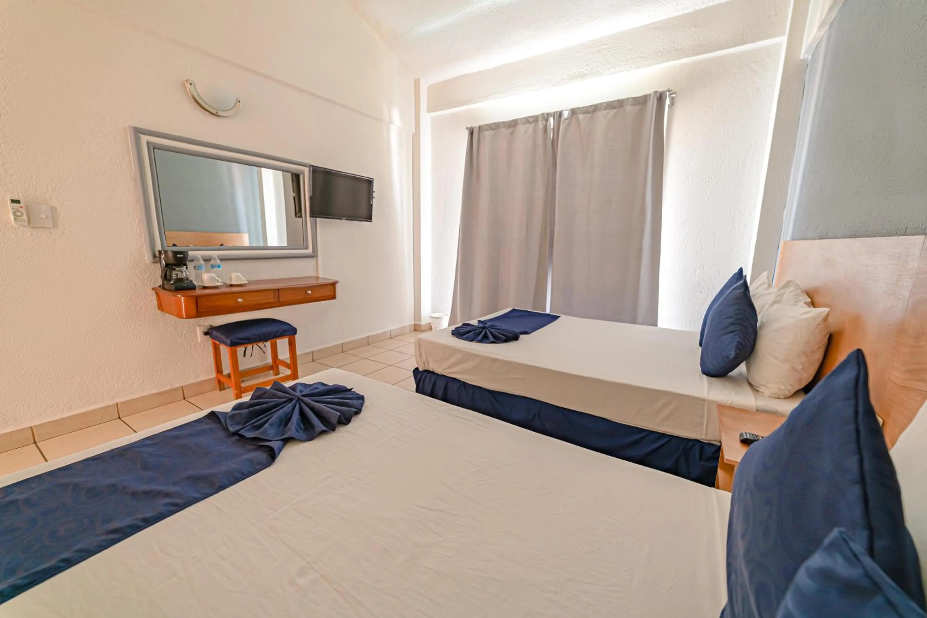 Bed in AM Amakal Hotel & Park