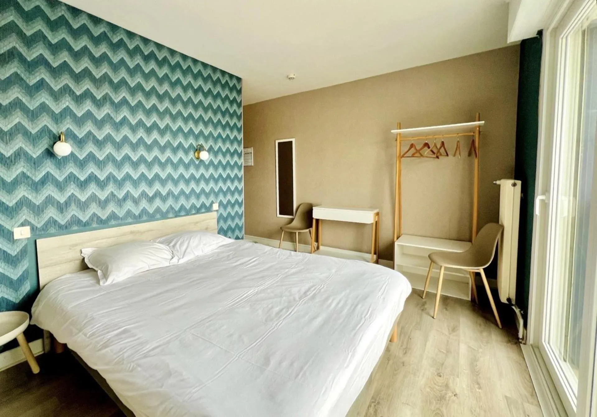 Photo of the whole room, Bed in Hôtel Le Littoral - Berck sur Mer