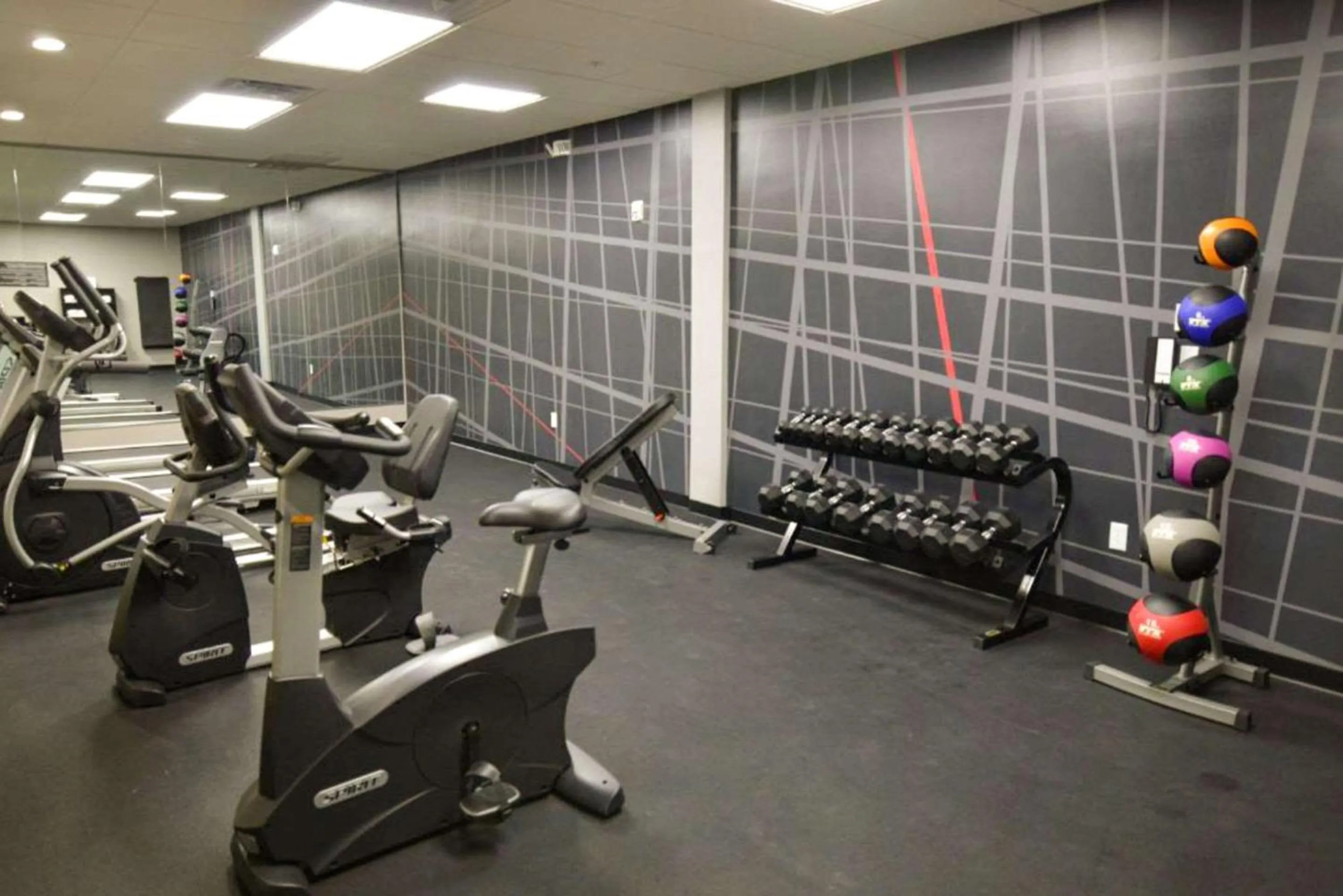 Fitness centre/facilities in Comfort Inn & Suites Houston I-45 North - IAH