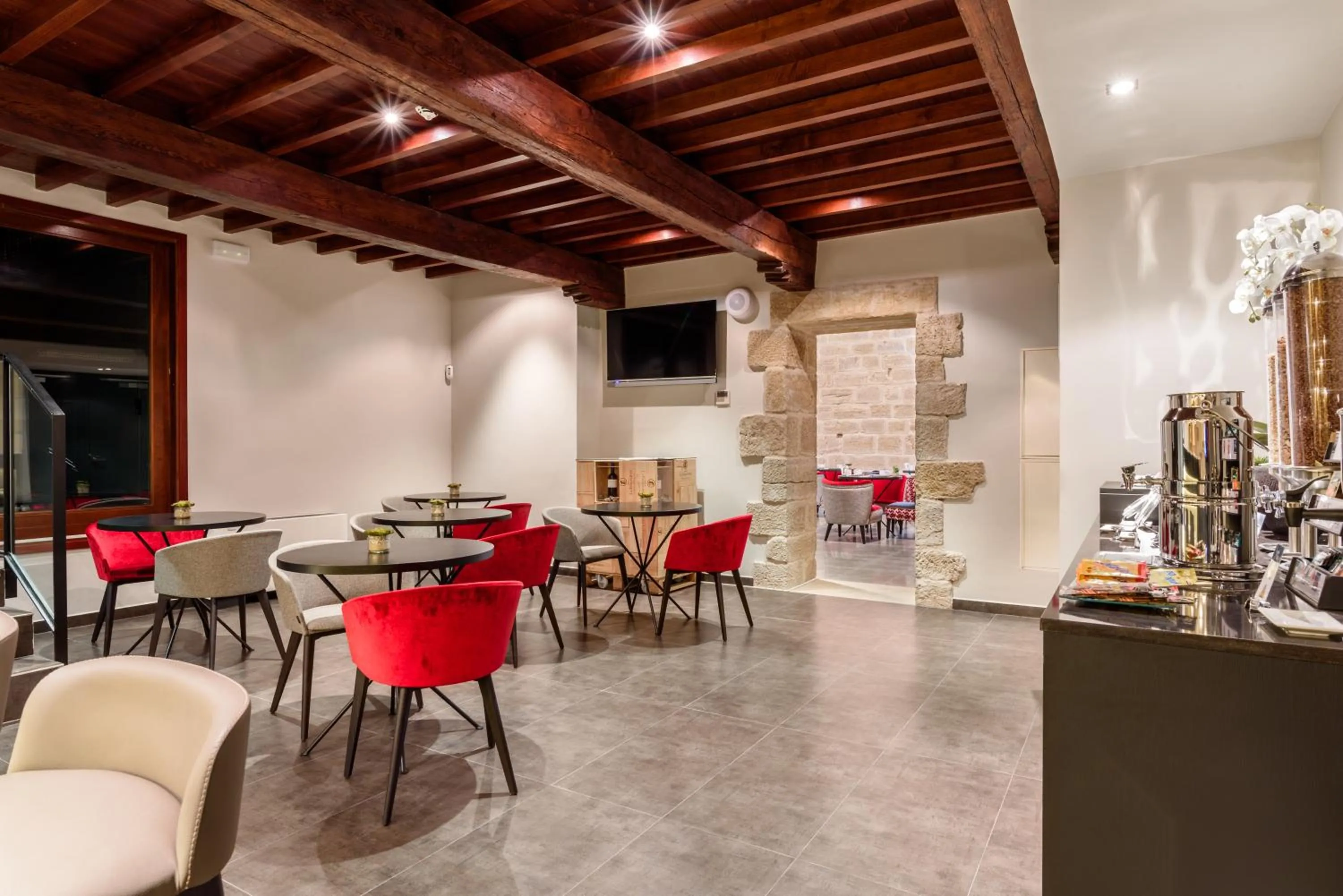 Lounge or bar in Eurostars Fuerte Ruavieja