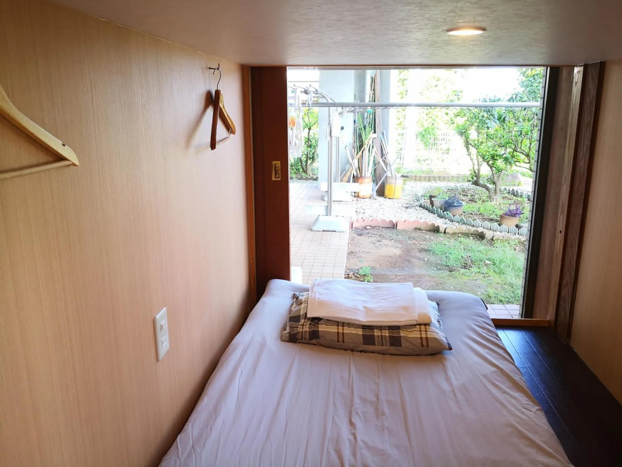 Bed in Atami Onsen Guest House Megumi 5 minutes walk from Atami Station