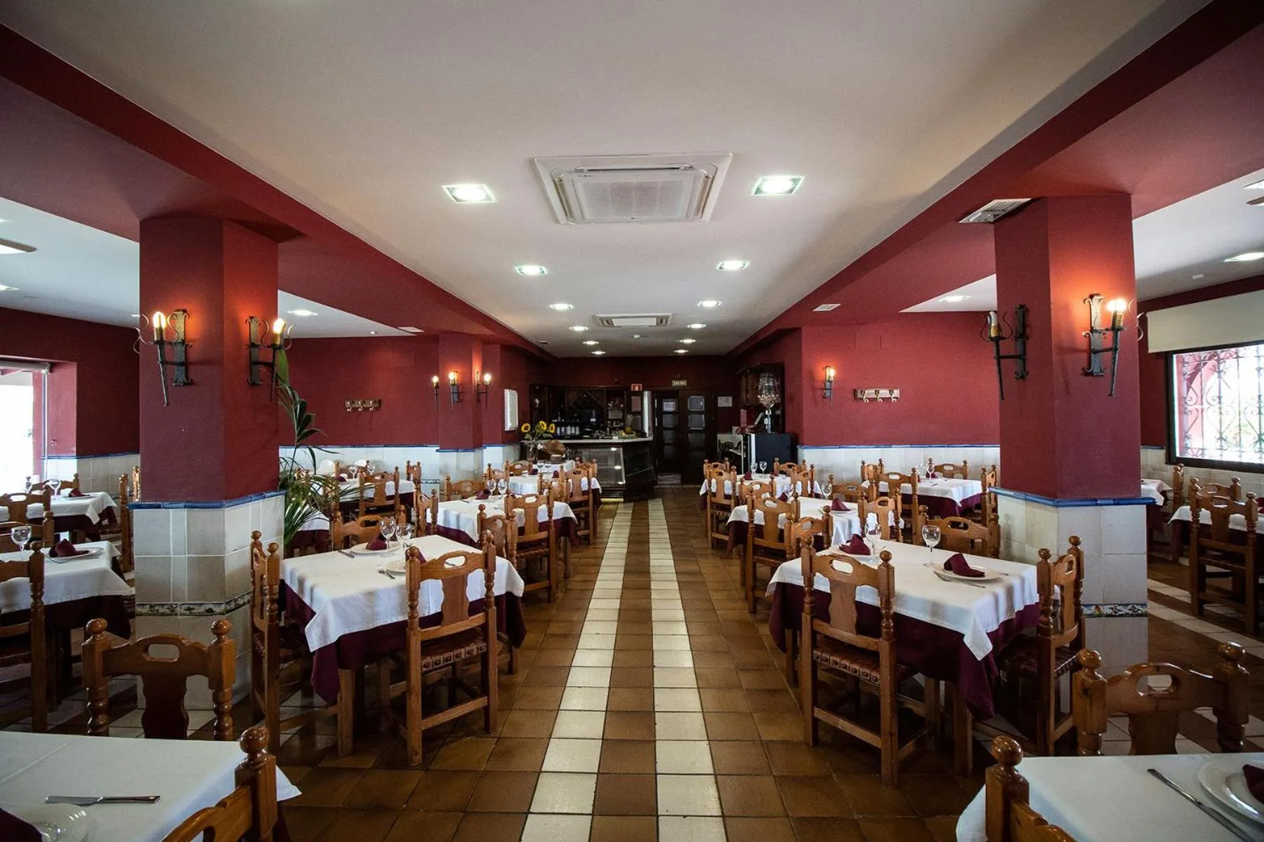 Dining area in Hostal Restaurante La Bartola