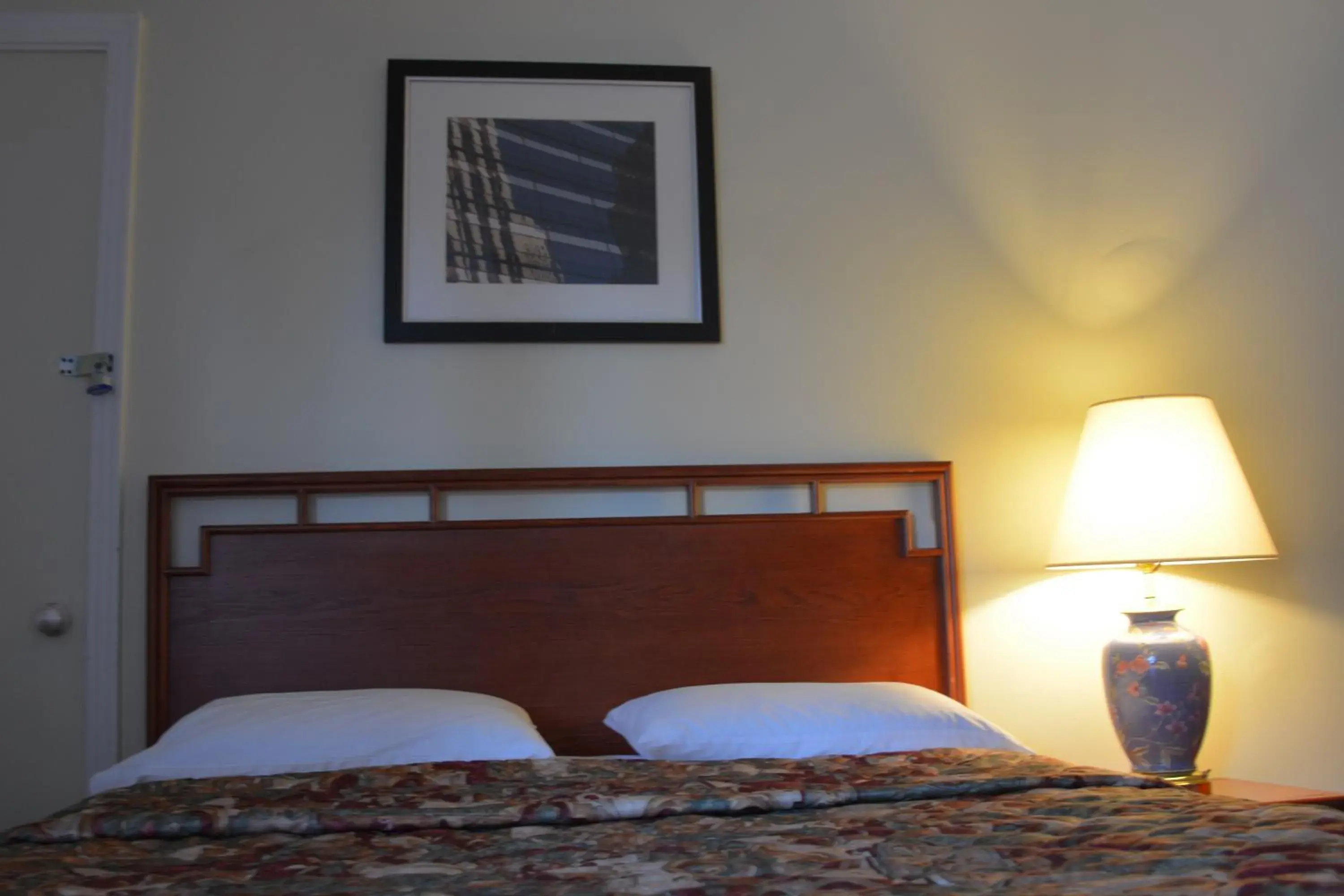 Standard Suite - Non Smoking in Motel Chez Nous Standard Suite - Non Smoking in Motel Chez Nous