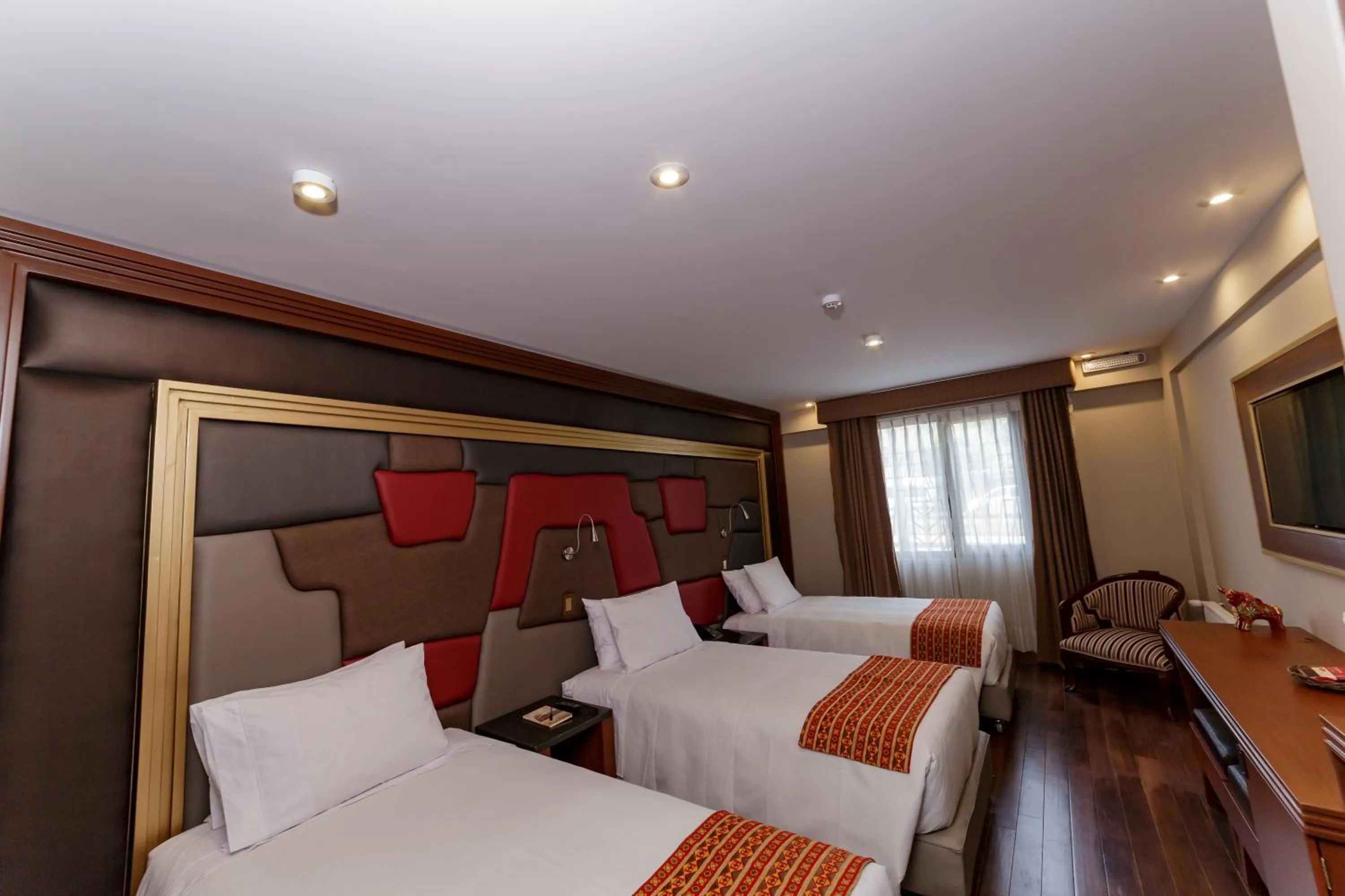 Bed in Yawar Inka Hotel