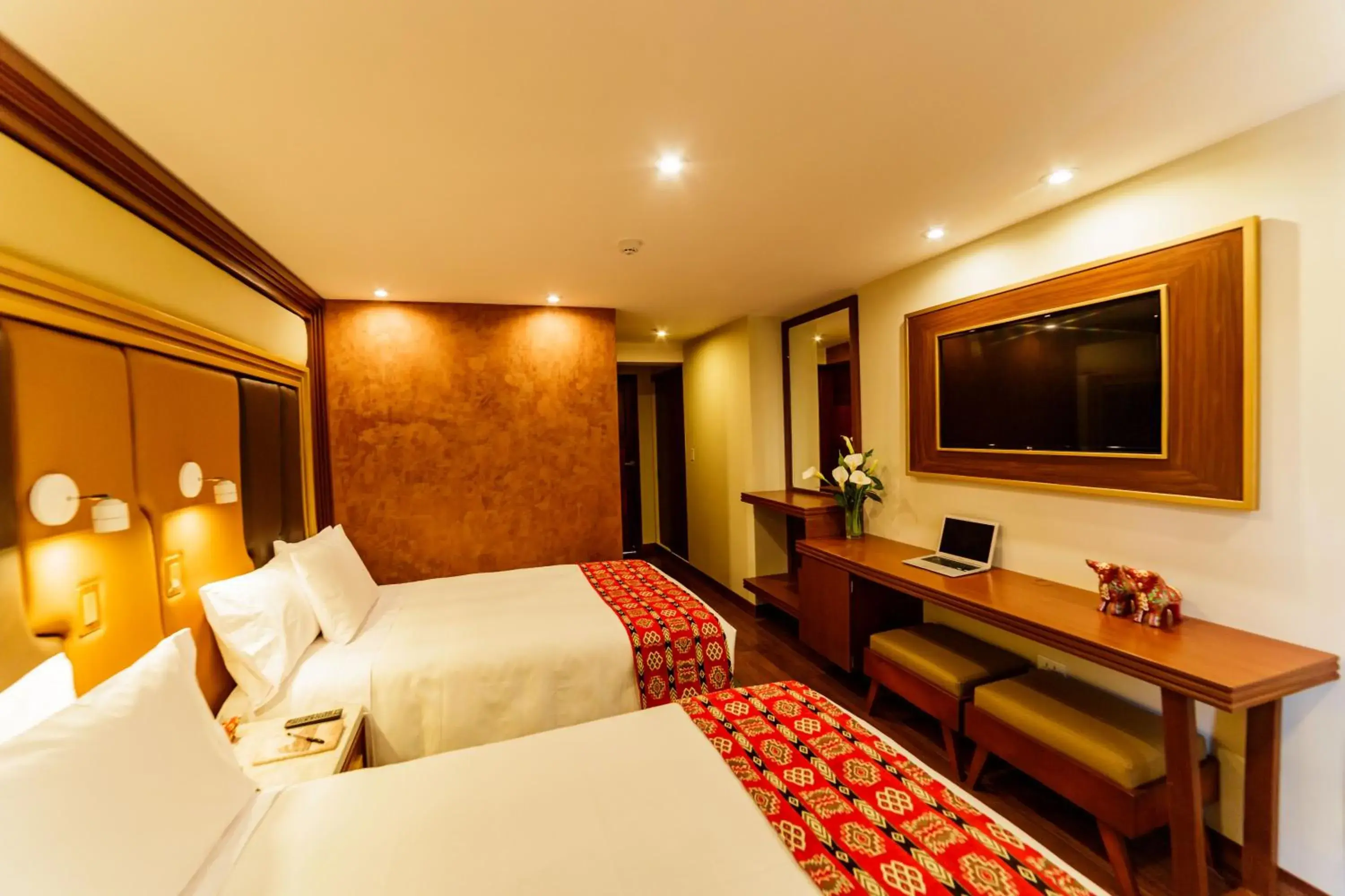 Classic Triple Room in Yawar Inka Hotel Classic Triple Room in Yawar Inka Hotel