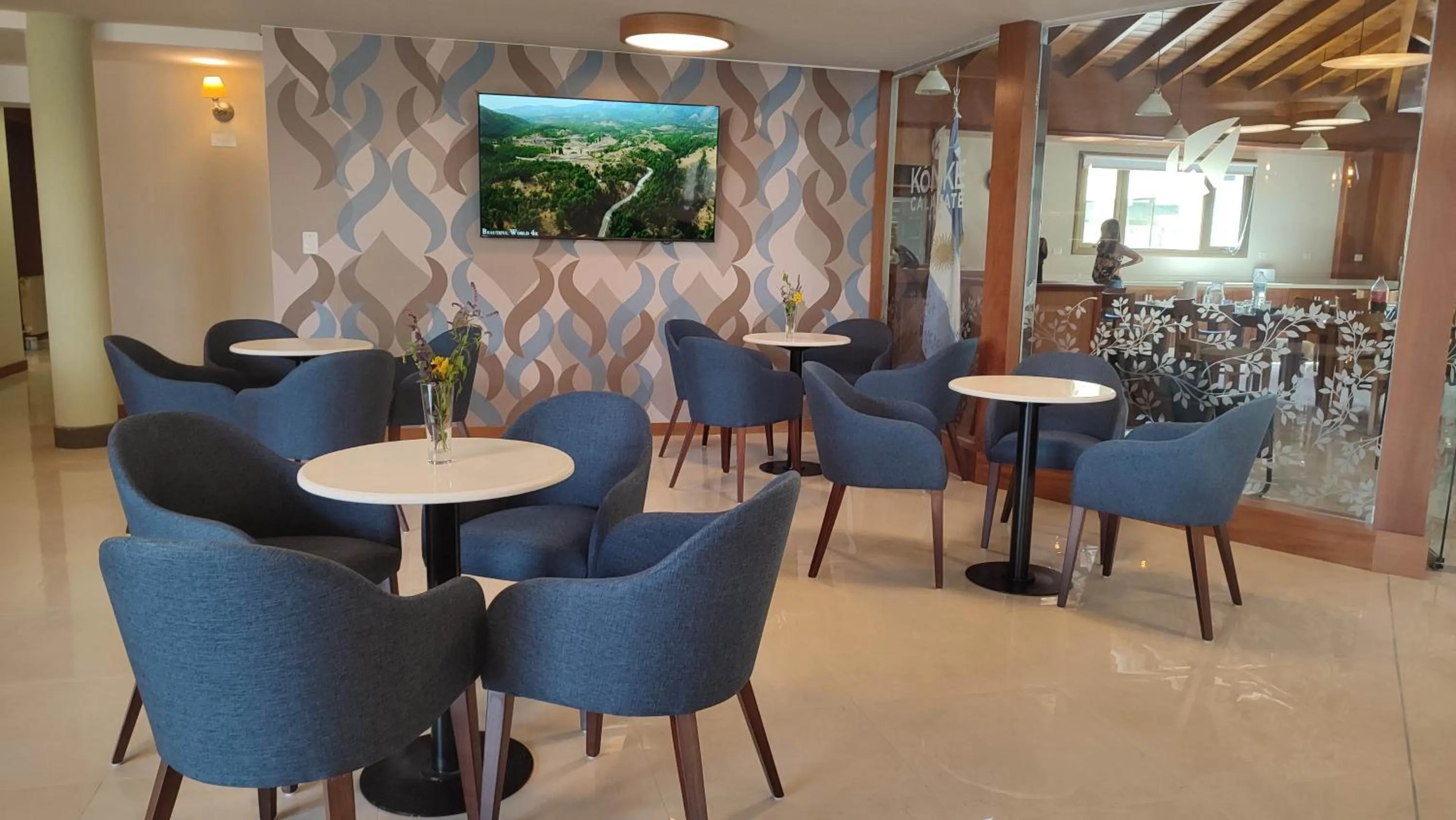 Lobby or reception in Konke Calafate Hotel
