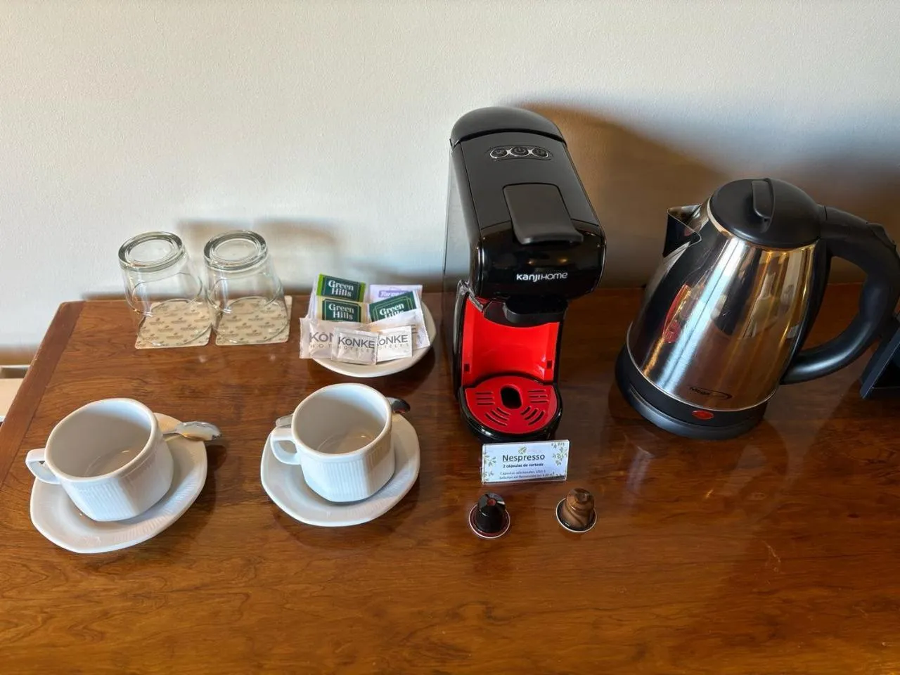 Coffee/tea facilities in Konke Calafate Hotel