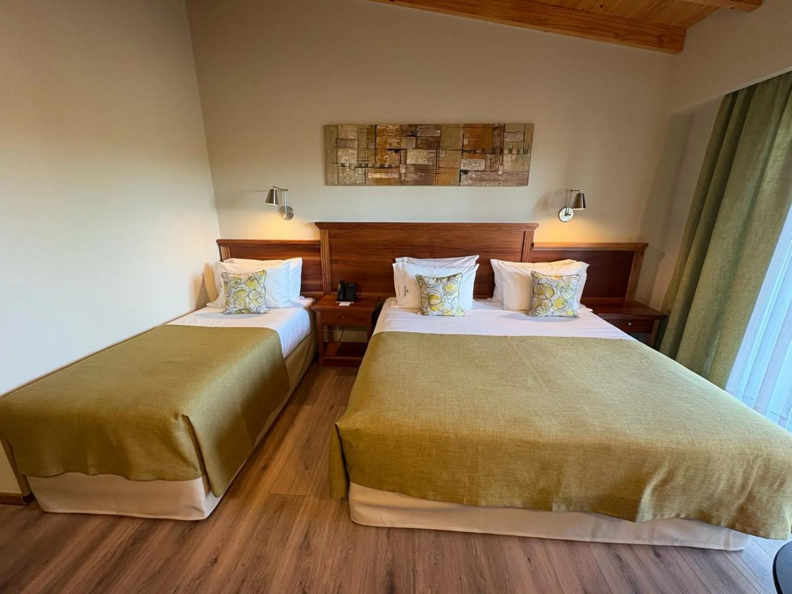 Bedroom, Bed in Konke Calafate Hotel