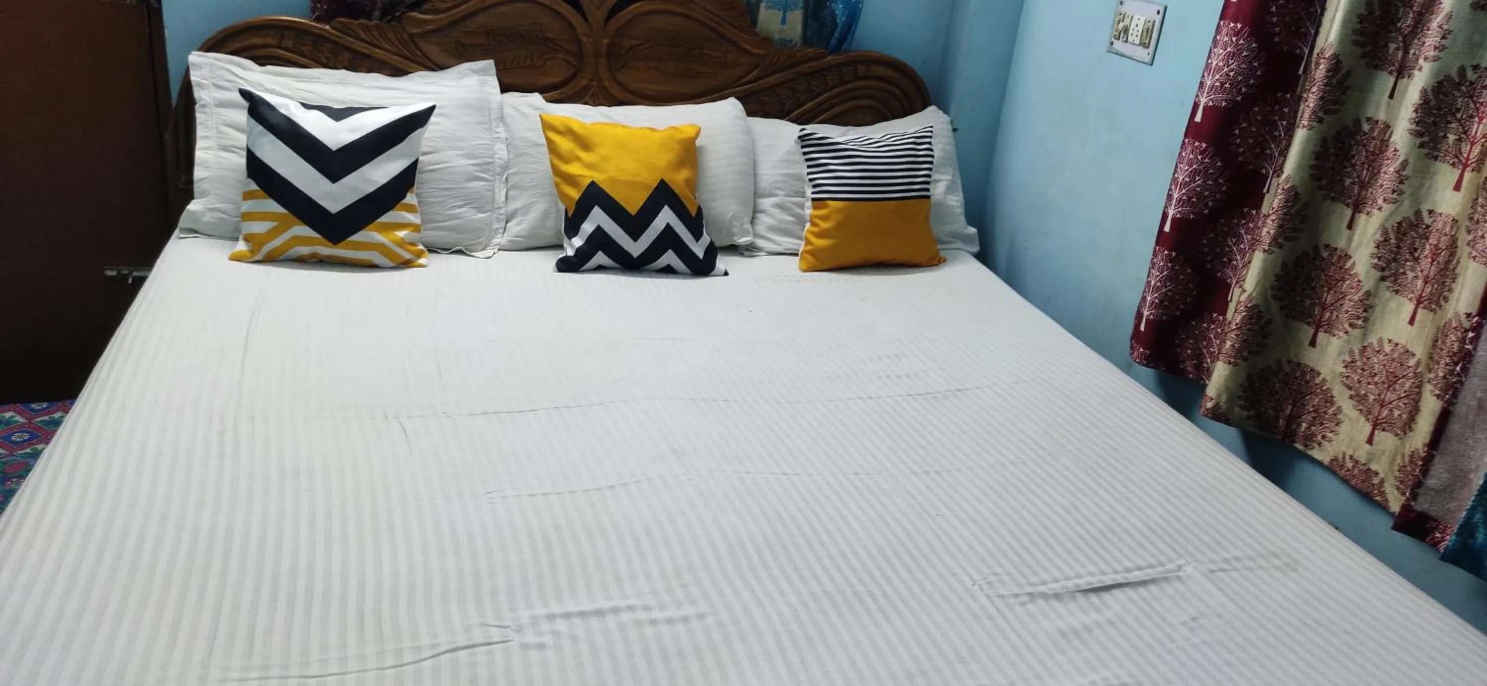 Bed in Kiran Guest House