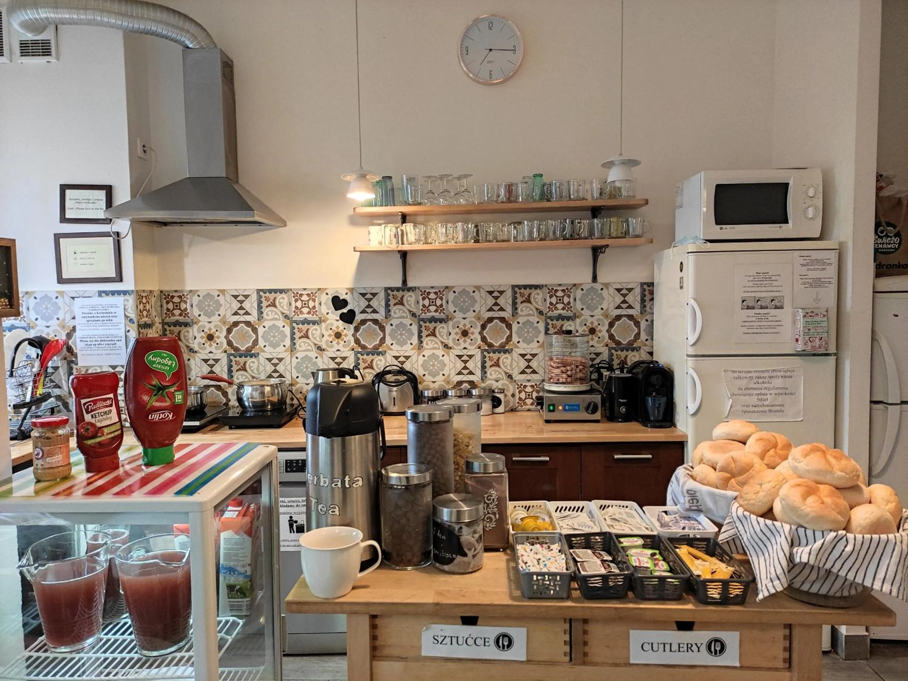 Breakfast in Helvetia Plus B&B - PRIVATE ROOMS and APARTMENTS